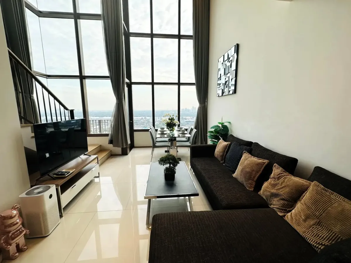 For RentCondoSukhumvit, Asoke, Thonglor : The Emporio Place 1 bedroom duplex condo for rent