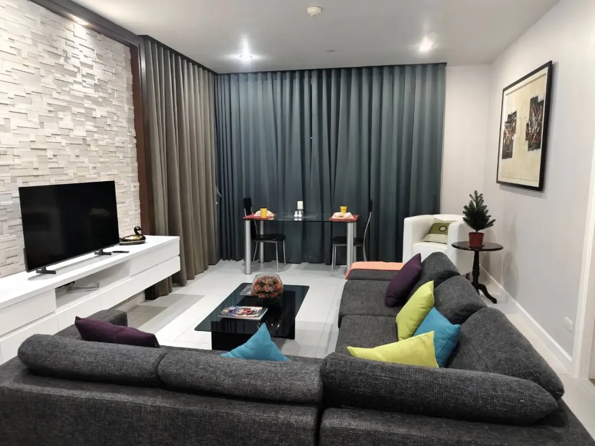 ให้เช่าคอนโดวิทยุ ชิดลม หลังสวน : Manhattan Chidlom 2 bedroom condo for rent