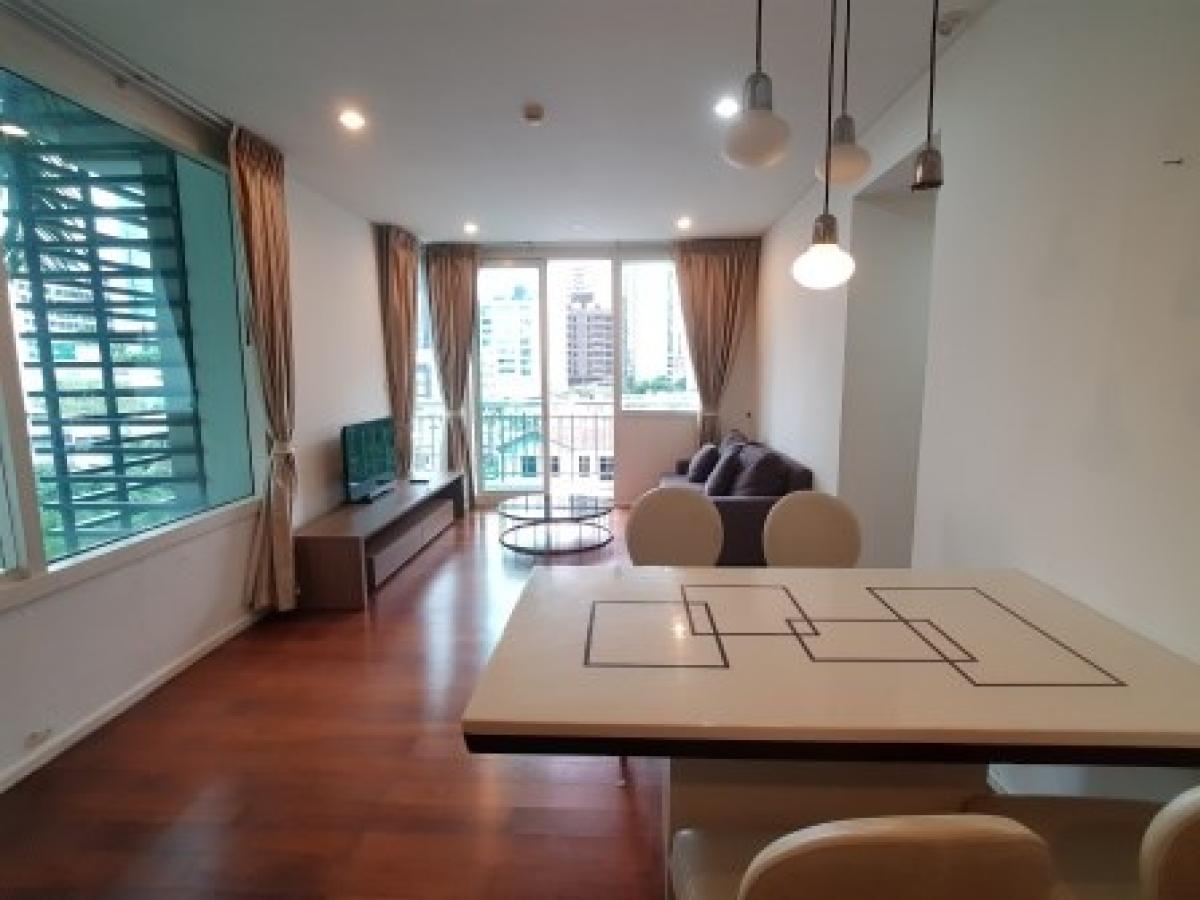 ให้เช่าคอนโดสุขุมวิท อโศก ทองหล่อ : Two bedroom condo for rent at Wind Sukhumvit 23
