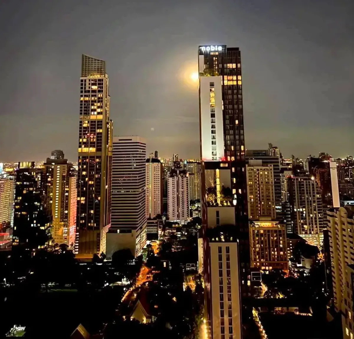 ขายคอนโดนานา : Sukhumvit Suite 1 bedroom condo for sale