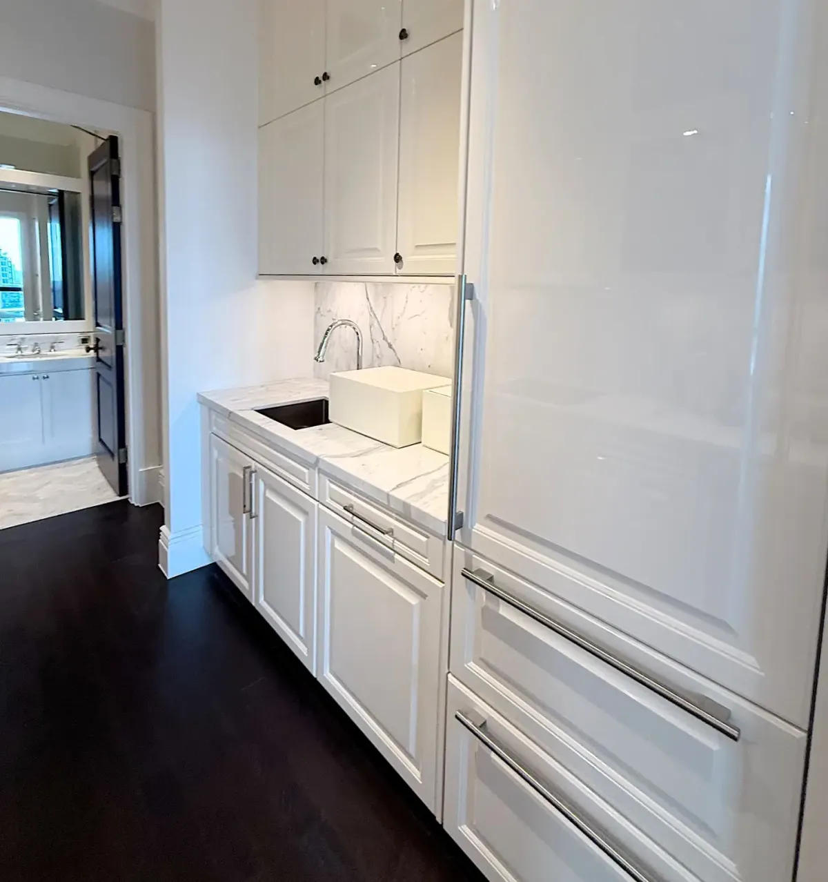 คอนโดวิทยุ ชิดลม หลังสวน : 98 Wireless 2 bedroom property for sale and rent