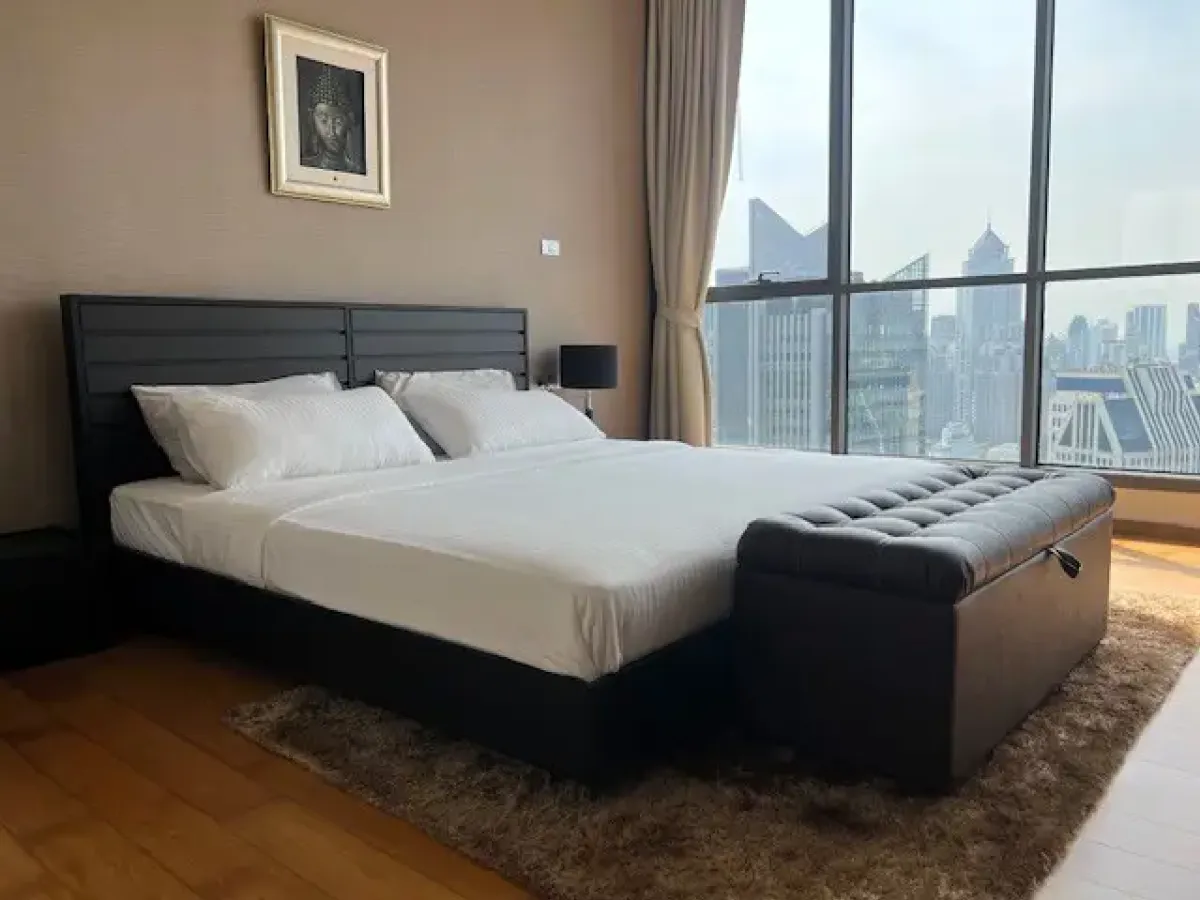 ขายคอนโดนานา : Hyde Sukhumvit 13 Two bedroom property for sale