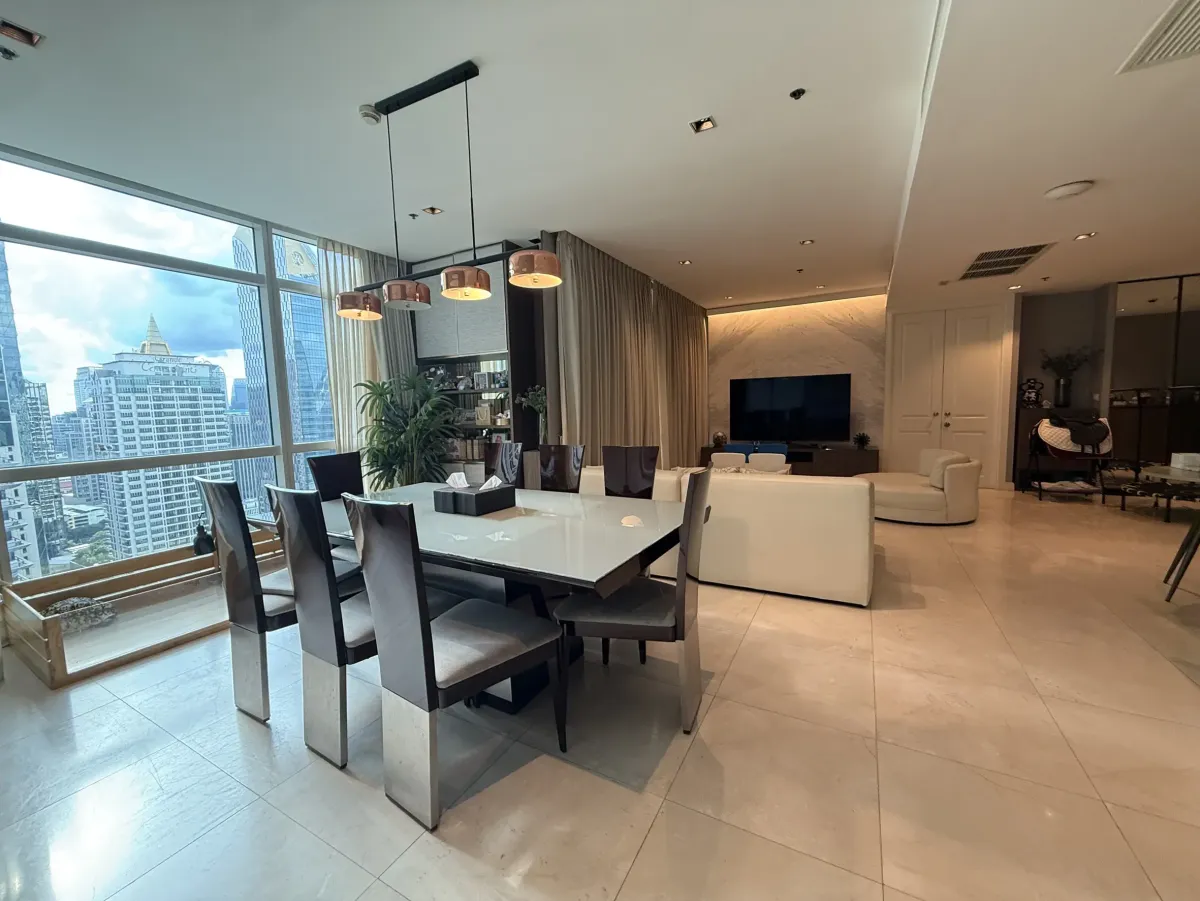 ขายคอนโดวิทยุ ชิดลม หลังสวน : Athenee Residence 6 bedroom property for sale