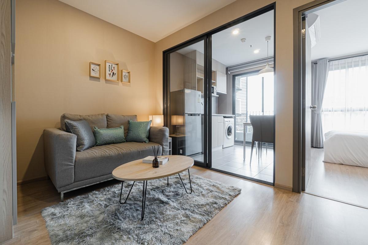 ขายคอนโดบางนา แบริ่ง ลาซาล : Ideo O2 Bang Na 1 bedroom condo for sale with tenant