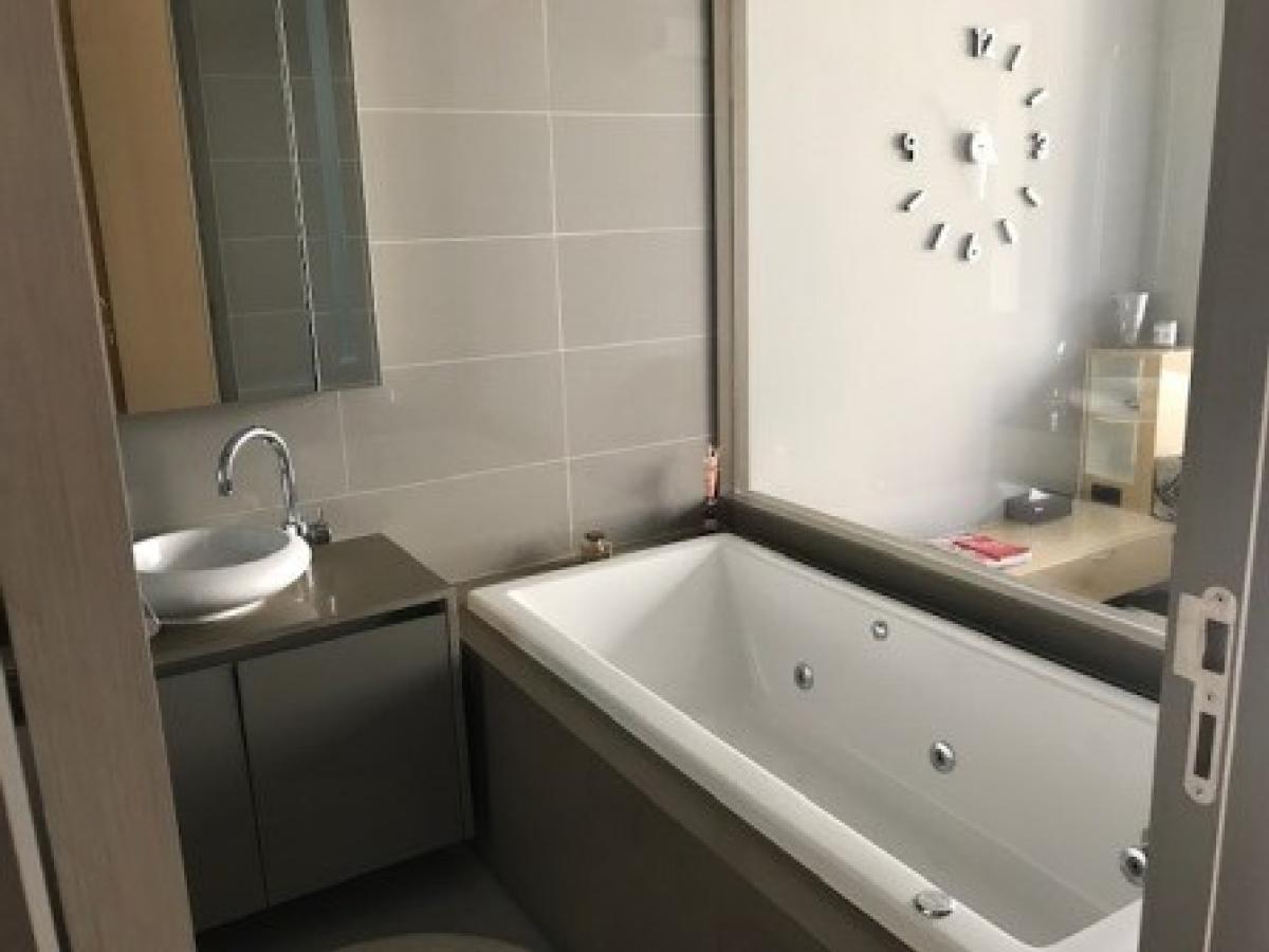 CondoSilom, Saladaeng, Bangrak : 1 bedroom condo for rent and sale at M Silom