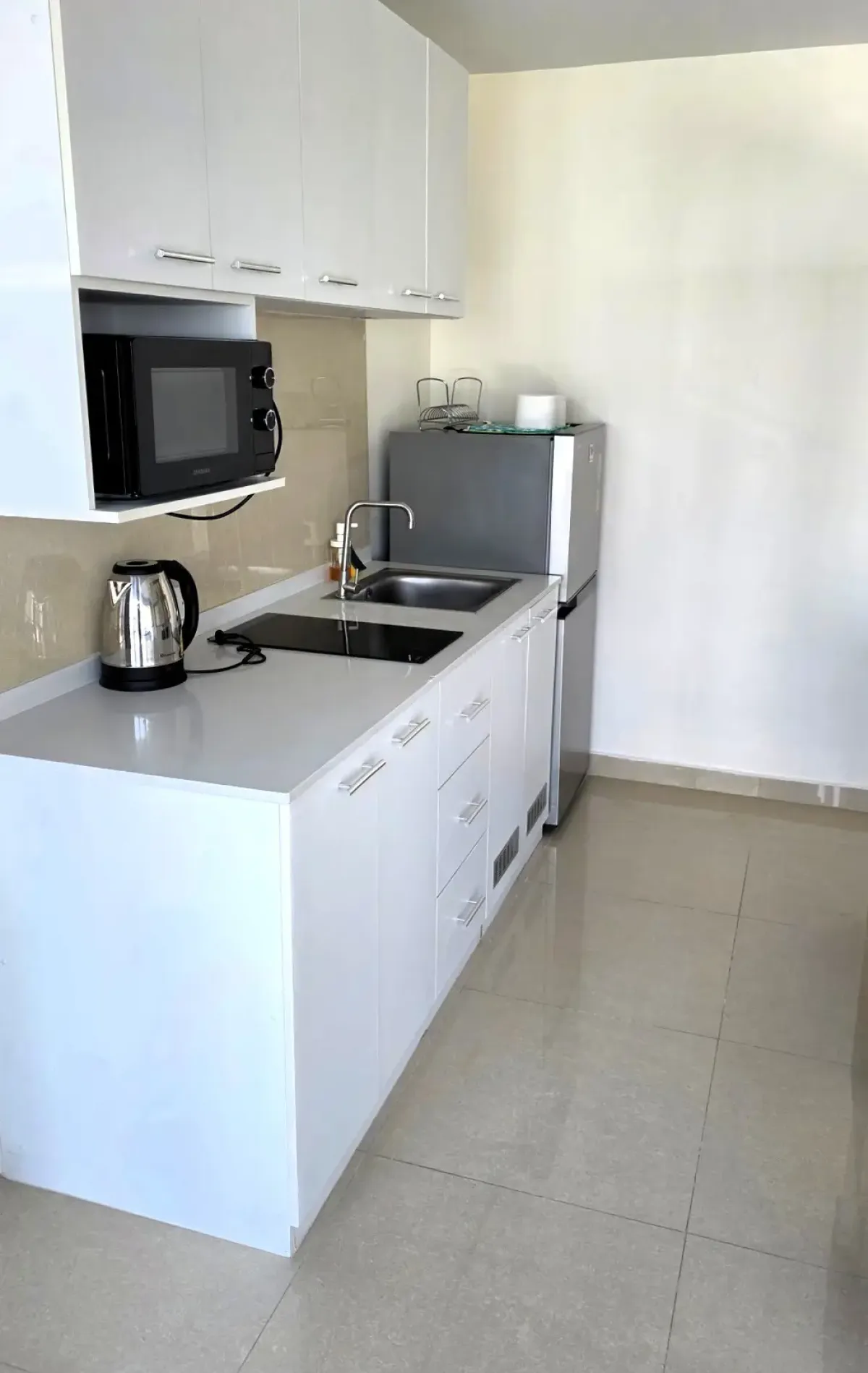 คอนโดนานา : 1 bedroom condo at Sukhumvit Suite for rent and sale