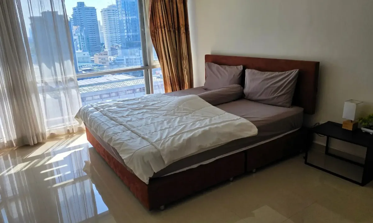 คอนโดนานา : 1 bedroom condo at Sukhumvit Suite for rent and sale