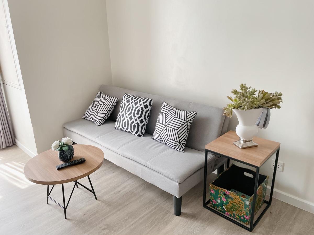 For RentCondoWitthayu, Chidlom, Langsuan, Ploenchit : 03/04/2026, # Luxury 2-Bed Maestro 02 Ruamrudee for Rent! Just 1 km to BTS Phloen Chit 🌟 0642748883