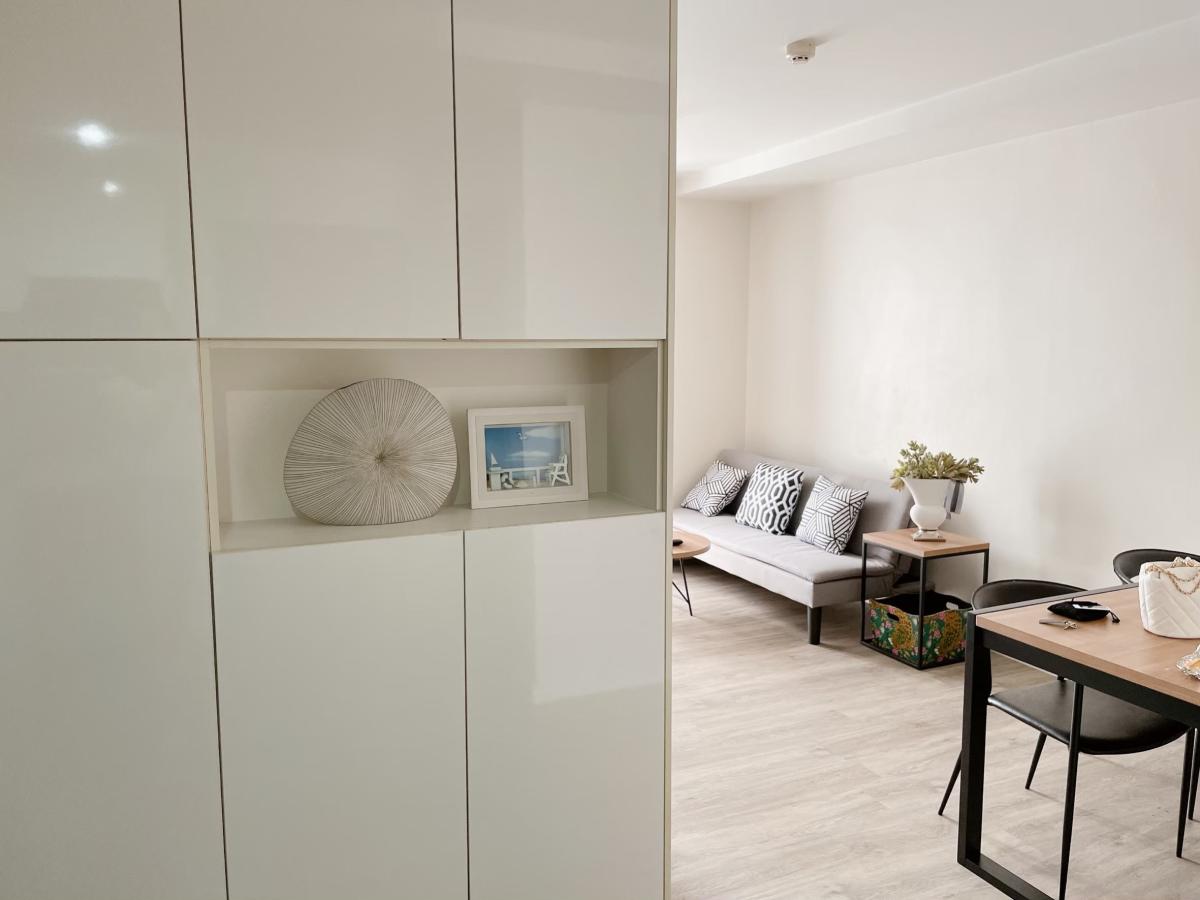 For RentCondoWitthayu, Chidlom, Langsuan, Ploenchit : 03/04/2026, # Luxury 2-Bed Maestro 02 Ruamrudee for Rent! Just 1 km to BTS Phloen Chit 🌟 0642748883