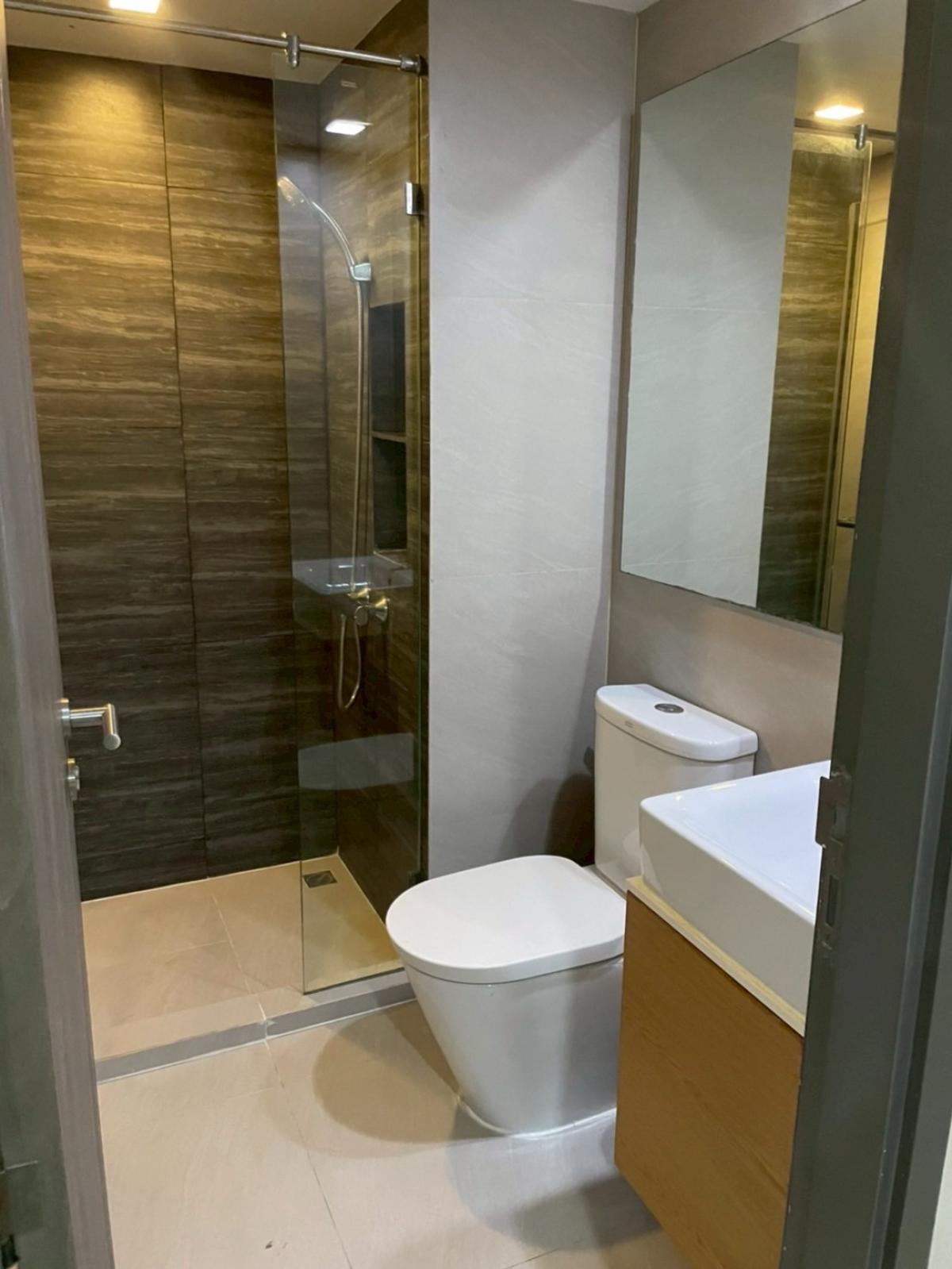 For RentCondoWitthayu, Chidlom, Langsuan, Ploenchit : 03/04/2026, # Luxury 2-Bed Maestro 02 Ruamrudee for Rent! Just 1 km to BTS Phloen Chit 🌟 0642748883