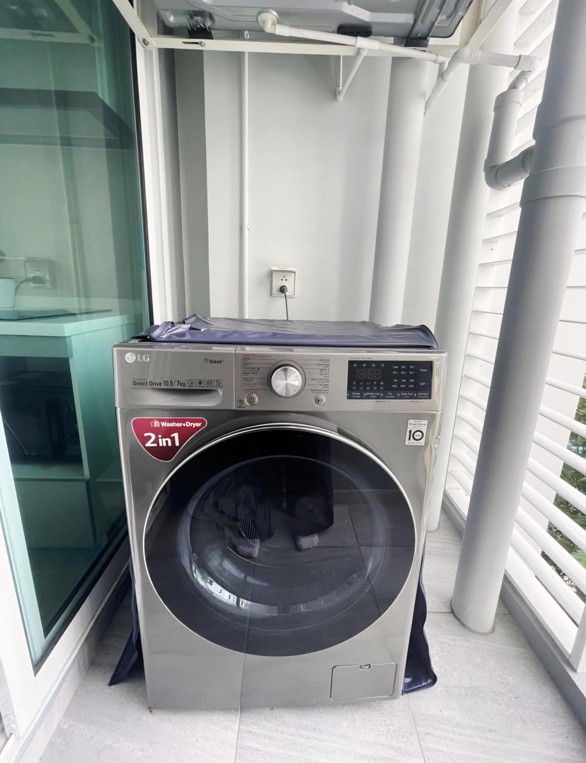 ขายคอนโดสยาม จุฬา สามย่าน : 03/04/2026, รวมค่าโอน# โอกาสทองใจกลางเมือง! 1 ห้องนอนสุดคุ้ม ศูนย์กลางสามย่าน ใกล้ MRT เพียง 5.1 ล้าน 🏙️ 0642748883