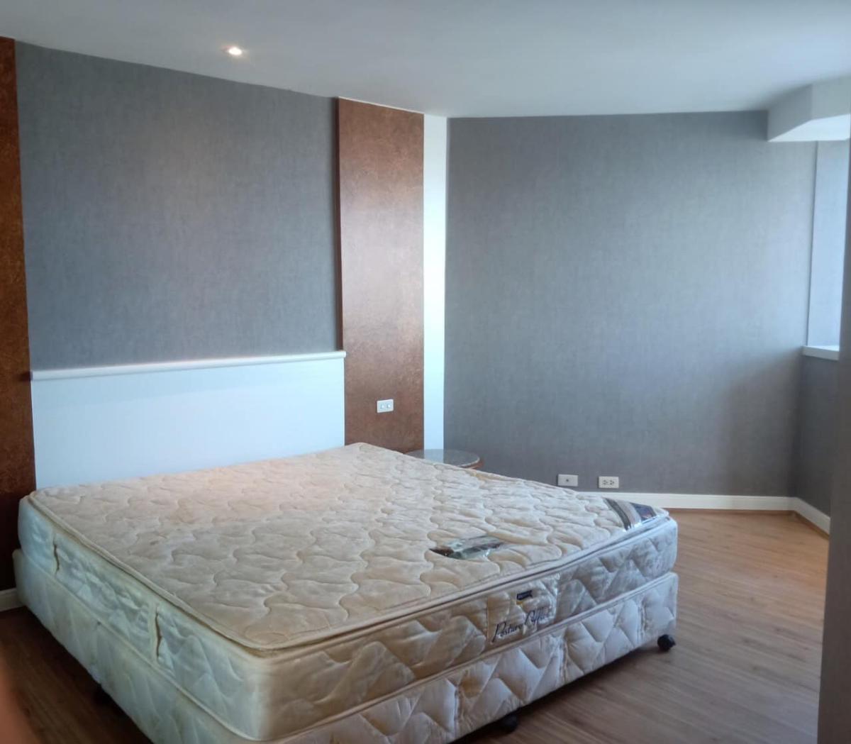 For RentCondoSukhumvit, Asoke, Thonglor : 03/04/2026, Luxurious and ready to move in! 3 bedrooms, 3 bathrooms at President Park Sukhumvit 24
Rent for only 85,000 THB/month, close to BTS with complete amenities! 0642748883