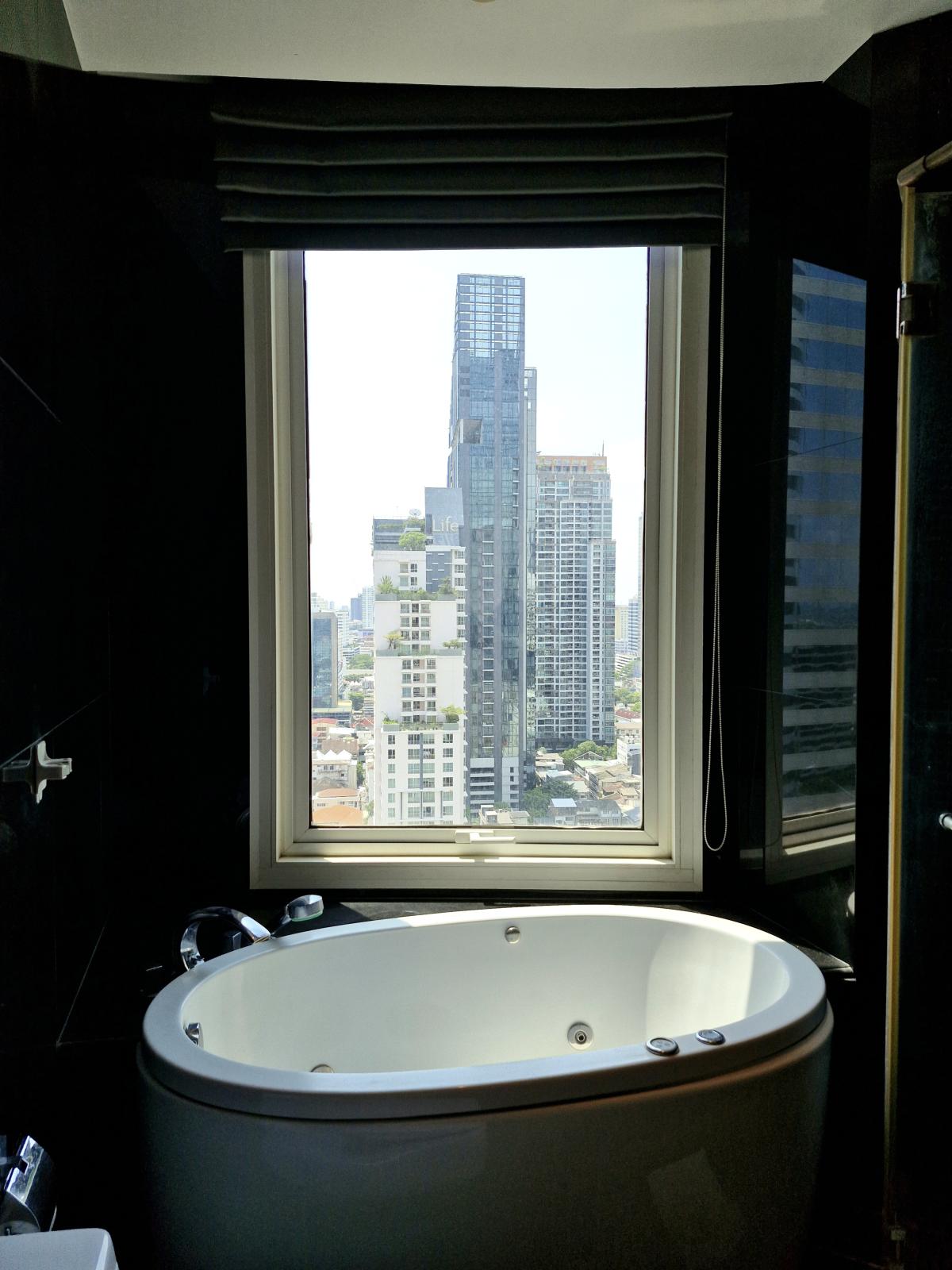 For SaleCondoSathorn, Narathiwat : 03/04/2026, The Infinity Condo 2Bed 2Bath - In the heart of Chong Nonsi, near BTS
Luxurious and ready to move in, size 102 sqm, price 22.6 million! 0642748883