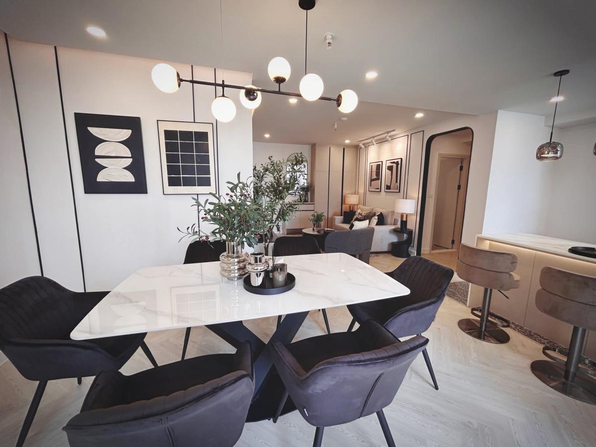 For SaleCondoSukhumvit, Asoke, Thonglor : 03/04/2026, The ultimate location in Thong Lo! 2 bedrooms, 80 sqm, starting at 8.49 million.
Close to BTS Thong Lo with complete facilities! 0642748883