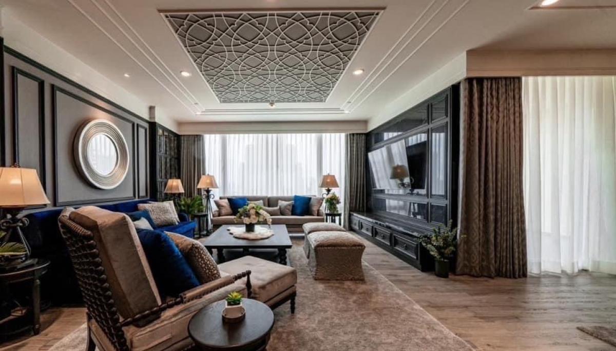 For RentCondoWitthayu, Chidlom, Langsuan, Ploenchit : 03/04/2026, 3-Bed Luxury Condo @ The Park Chidlom
258 sqm Prime Location | BTS Phloen Chit Access! 0642748883