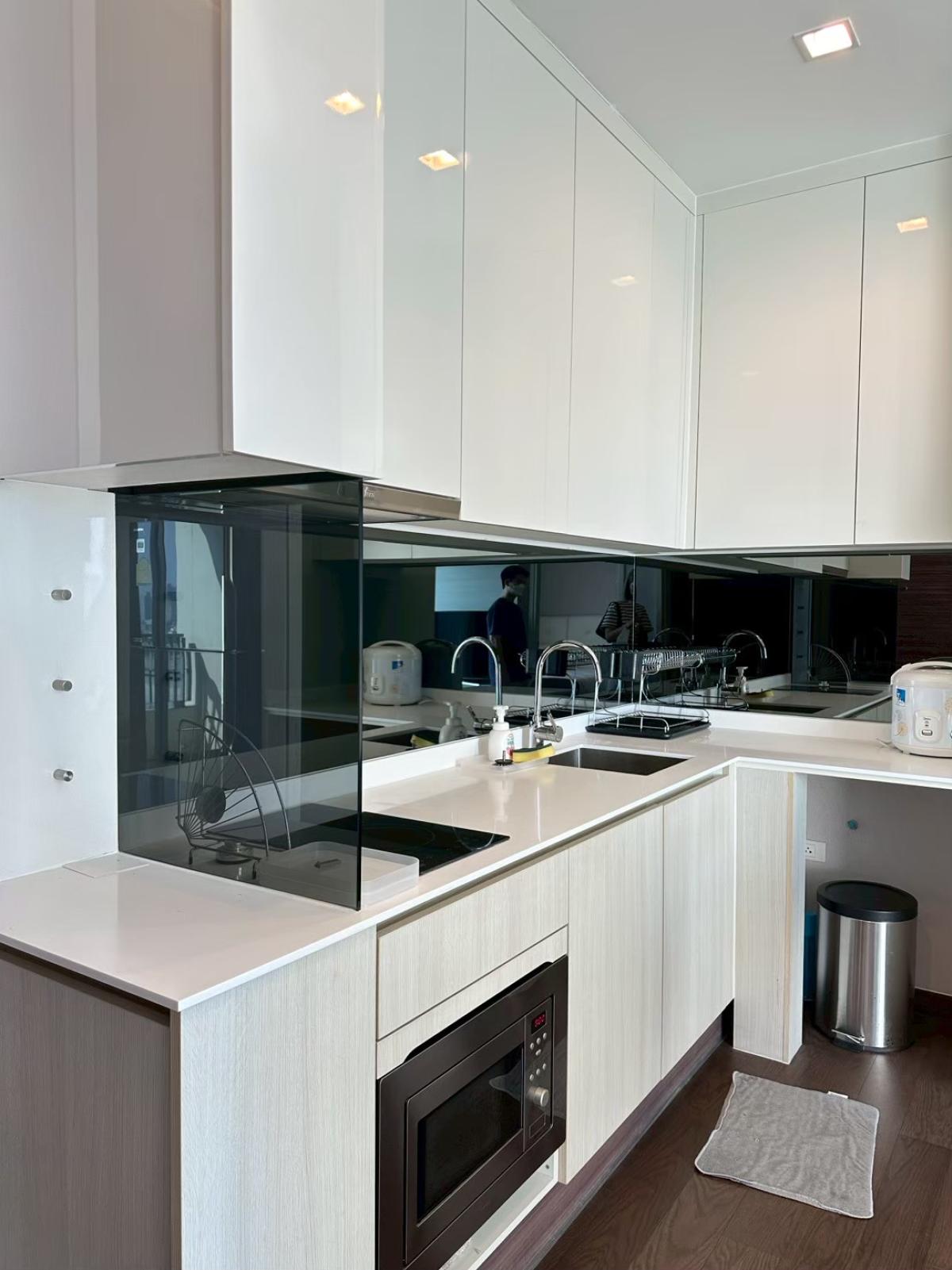 ขายคอนโดพระราม 9 เพชรบุรีตัดใหม่ RCA : 03/04/2026, รวมค่าโอนQ Asoke 1 นอน 37.88 ตร.ม. ชีวิตใกล้ BTS/MRT เพียง 5.99 ล้าน 
พร้อมสระว่ายน้ำ ฟิตเนส และความสะดวกครบครัน! 0642748883