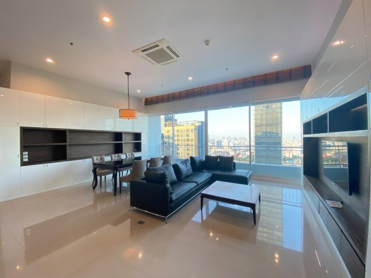 ขายคอนโดพระราม 9 เพชรบุรีตัดใหม่ RCA : 03/04/2026, หรูหรากว้างขวาง 3 ห้องนอน Circle Condominium ใจกลางเพชรบุรี 
ขาย 25.5 ล้าน หรือเช่าเพียง 85,000 บาท/เดือน พร้อมสิ่งอำนวยความสะดวกครบ! 0642748883