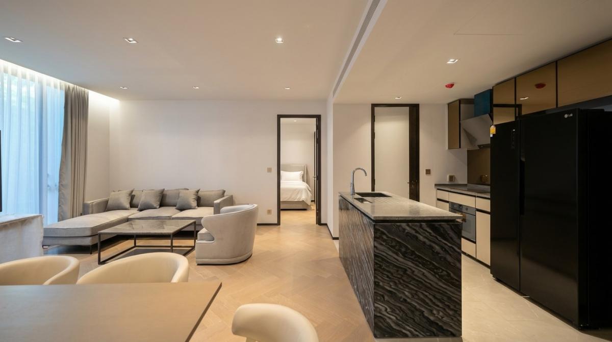 For RentCondoSukhumvit, Asoke, Thonglor : 03/04/2026, Luxury 2-Bed Condo at The Reserve 61 Hideaway – Spacious 101 sqm, Prime Ekkamai Location!
Rent 120,000 THB/Month - Pool, Gym, Spa & Exclusive Facilities Included! 0642748883