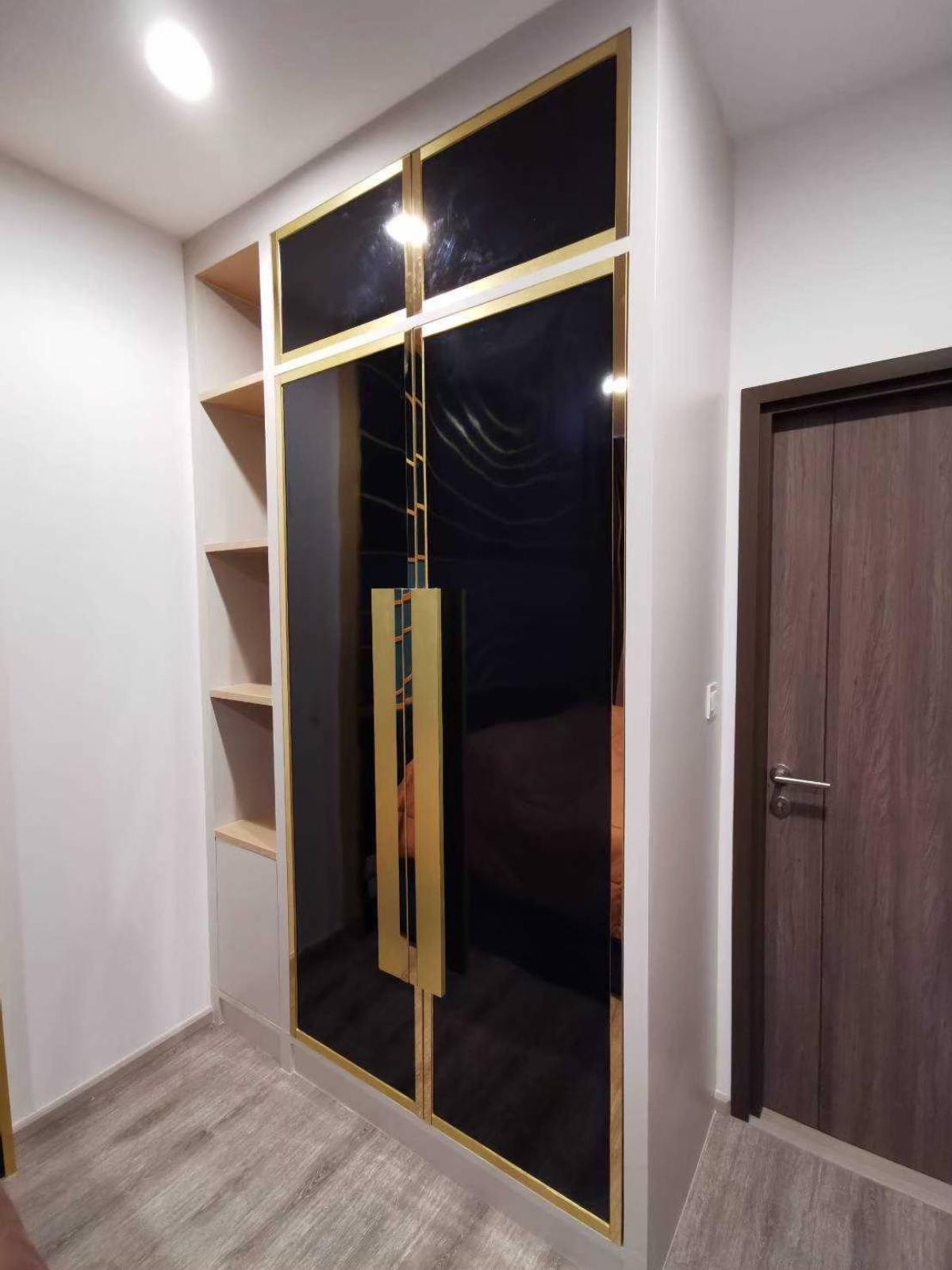 ขายคอนโดพระราม 9 เพชรบุรีตัดใหม่ RCA : 03/04/2026, รวมค่าโอนสุดคุ้ม! คอนโด Ideo Mobi Asoke 1นอน 33 ตร.ม. ใกล้ BTS/MRT เพชรบุรี 
ขายเพียง 6.19 ล้าน พร้อมสิ่งอำนวยความสะดวกครบครัน ตอบโจทย์ชีวิตใจกลางเมือง! 0642748883