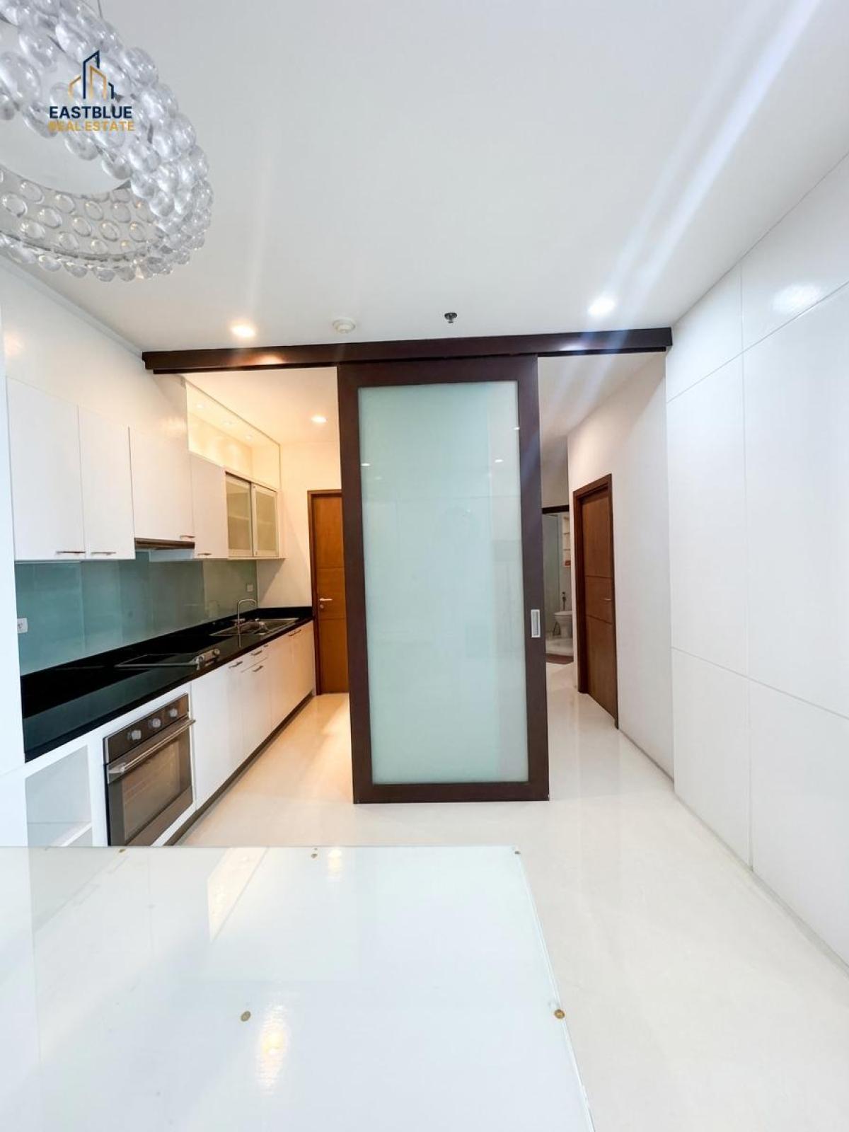 For RentCondoSathorn, Narathiwat : 03/04/2026, Luxury condo with 2 bedrooms, large size of 108 sq.m., near BTS Chong Nonsi
For rent at only 35,000 baht/month at The Star Estate@Narathiwas! 0642748883