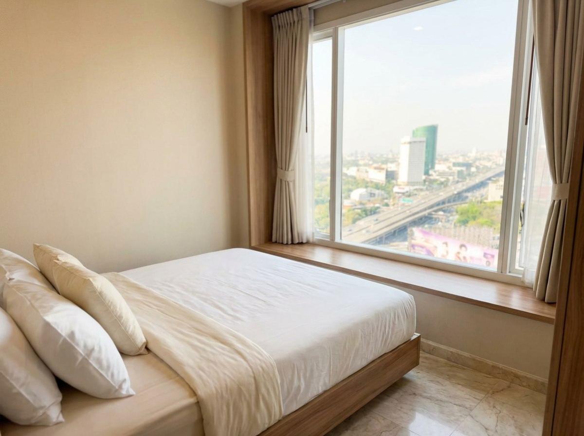 For RentCondoLadprao, Central Ladprao : 03/04/2026, Beautiful condo in the heart of Ladprao, 1 bedroom, 14,000 baht/month
Near BTS Ha Yaek Lat Phrao with a fully equipped swimming pool and fitness center! 0642748883