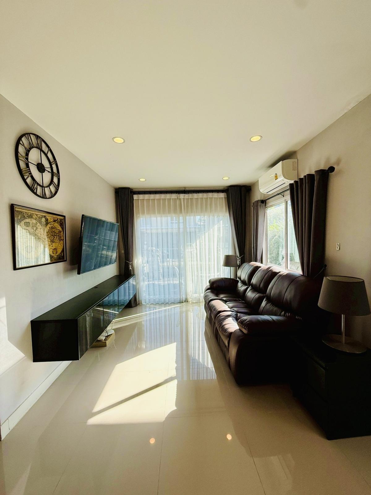 For RentHouseRathburana, Suksawat : 24/03/2026, Single house for rent, Centro Suksawat-Rama 3, ready to move in, 4 bedrooms, perfect in every area. 
New house, fully furnished, close to the expressway, convenient travel, starting at only 40,000 baht/month 0642748883