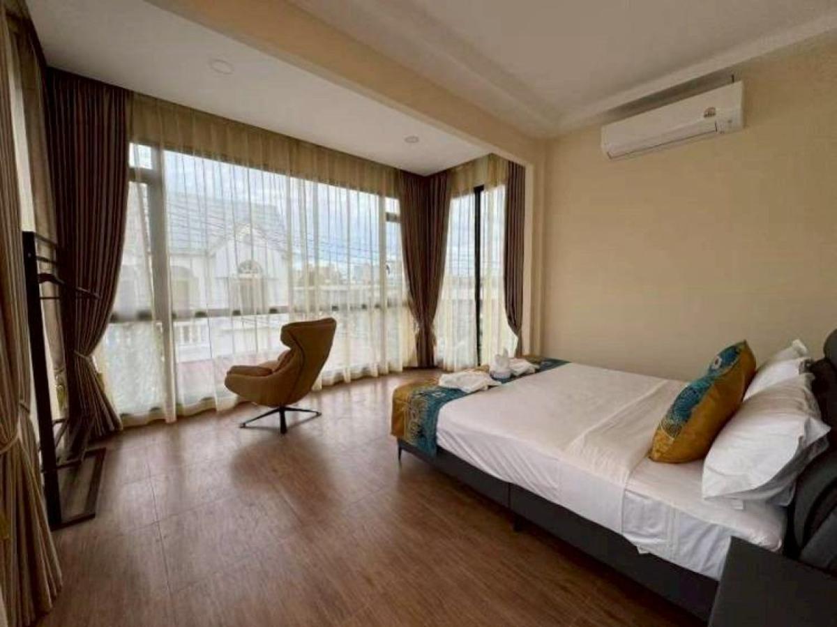 ขายบ้านพัทยา บางแสน ชลบุรี สัตหีบ : ขายบ้านเดียว 2 ชั้น พื้นที่ 320 ตารางวา พัทยา ชลบุรี เมืองพัทยา บางละมุง ชลบุรี CX-151405