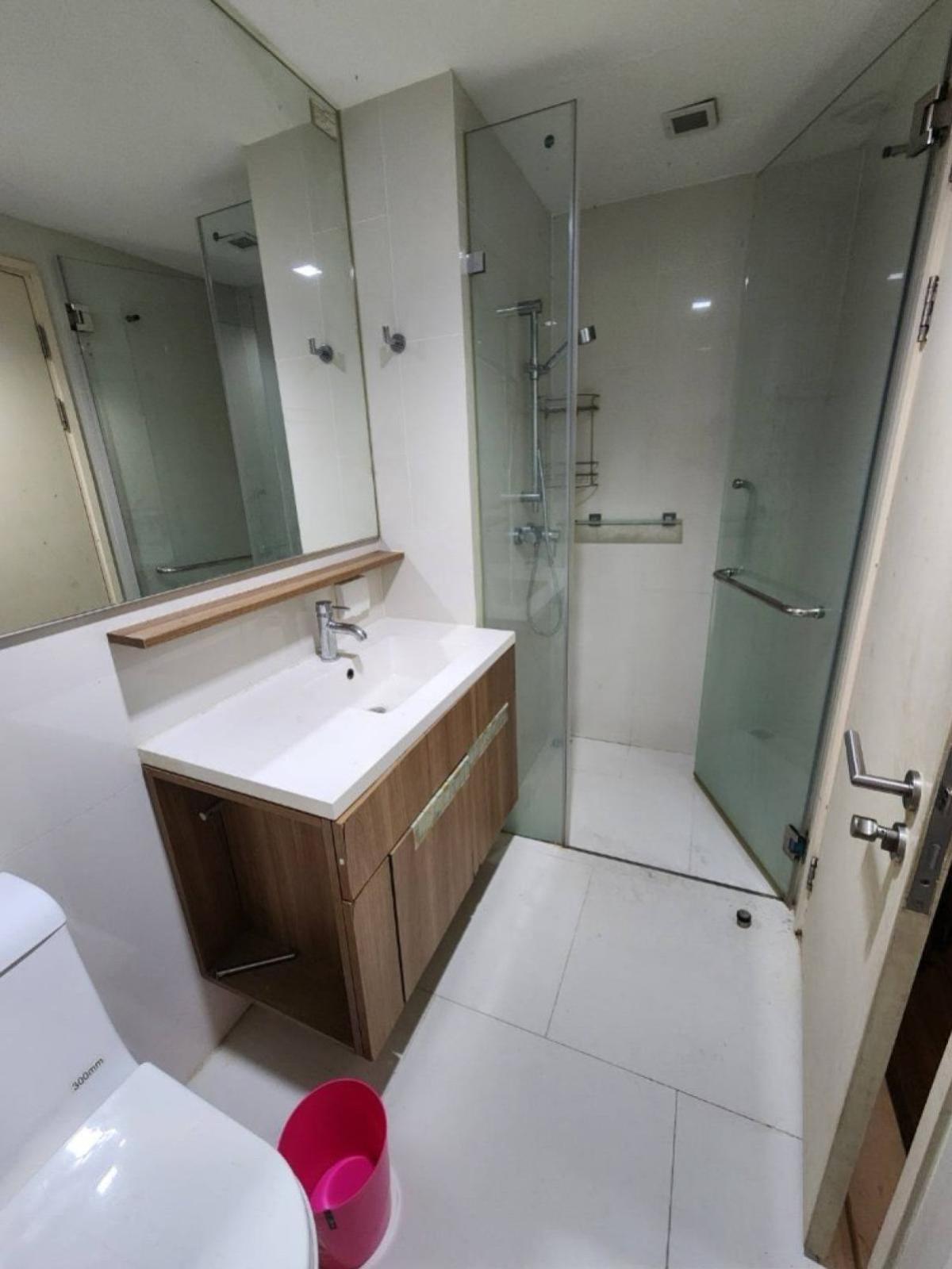 For SaleCondoRatchadapisek, Huaikwang, Suttisan : For Sale Condo , Than Living Ratchada - Prachauthit , Wang Thong Lang , Wang Thong Lang , Bangkok , CX-106795