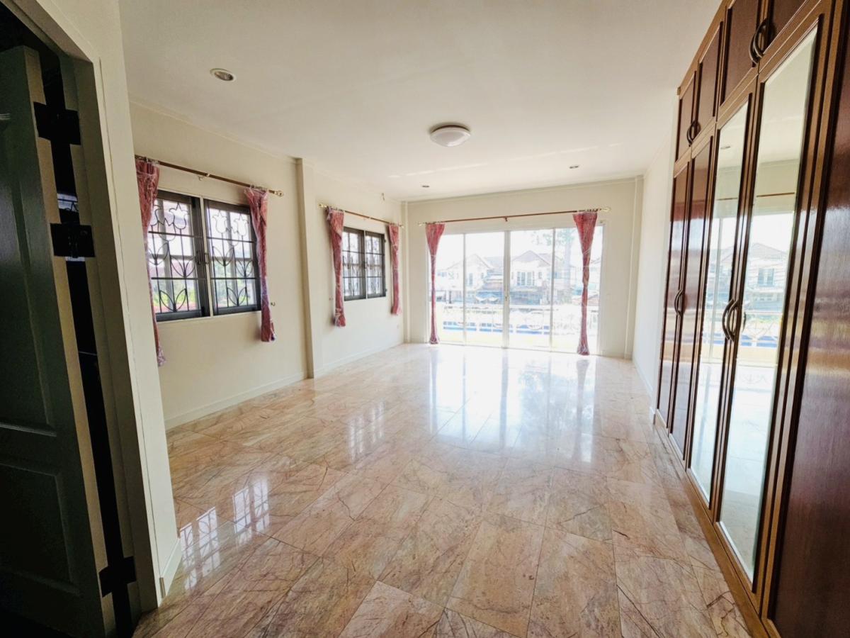 For SaleHousePhutthamonthon, Salaya : For Sale House , Baan Suan Dok Mai , Salathammasop Sop , Thawi Watthana , Bangkok , CX-151078