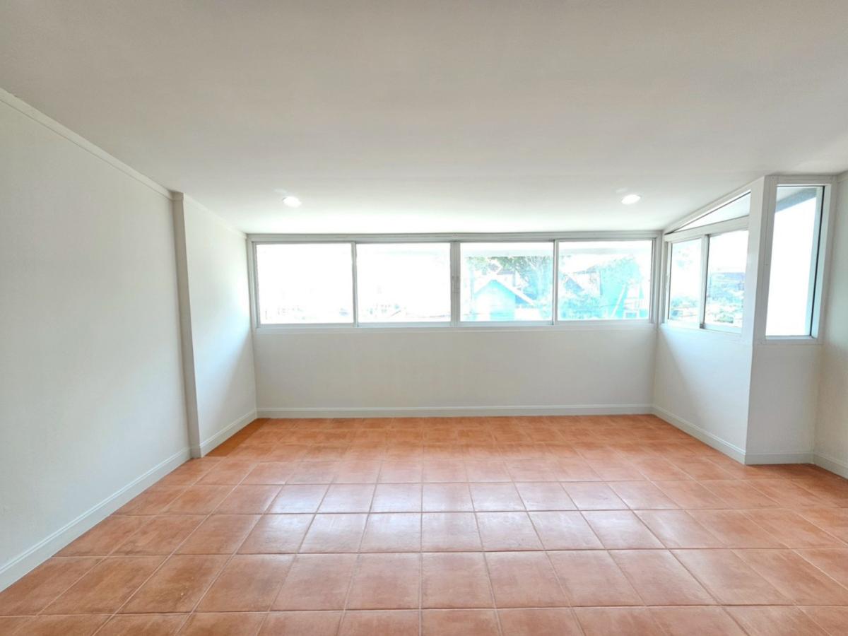 For SaleHousePhutthamonthon, Salaya : For Sale House , Baan Suan Dok Mai , Salathammasop Sop , Thawi Watthana , Bangkok , CX-151078