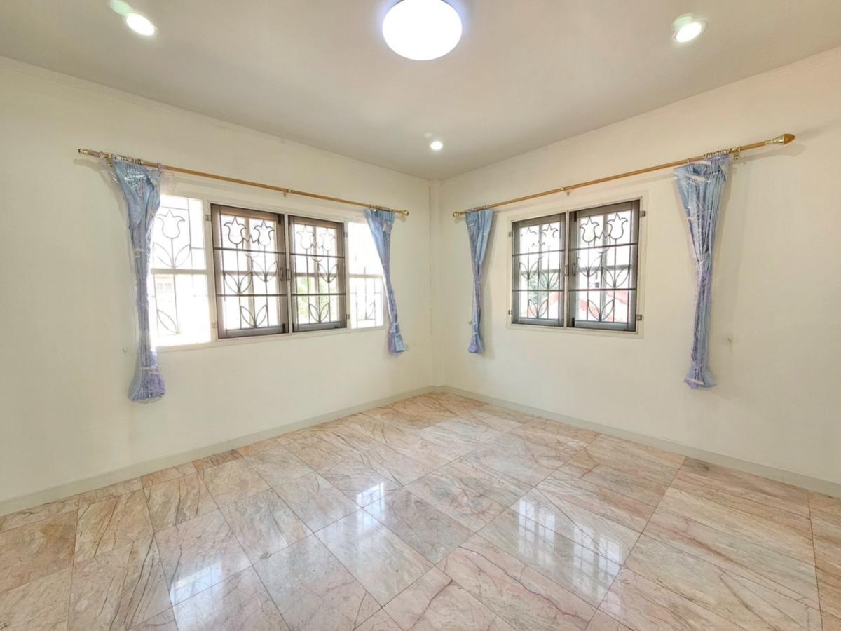 For SaleHousePhutthamonthon, Salaya : For Sale House , Baan Suan Dok Mai , Salathammasop Sop , Thawi Watthana , Bangkok , CX-151078