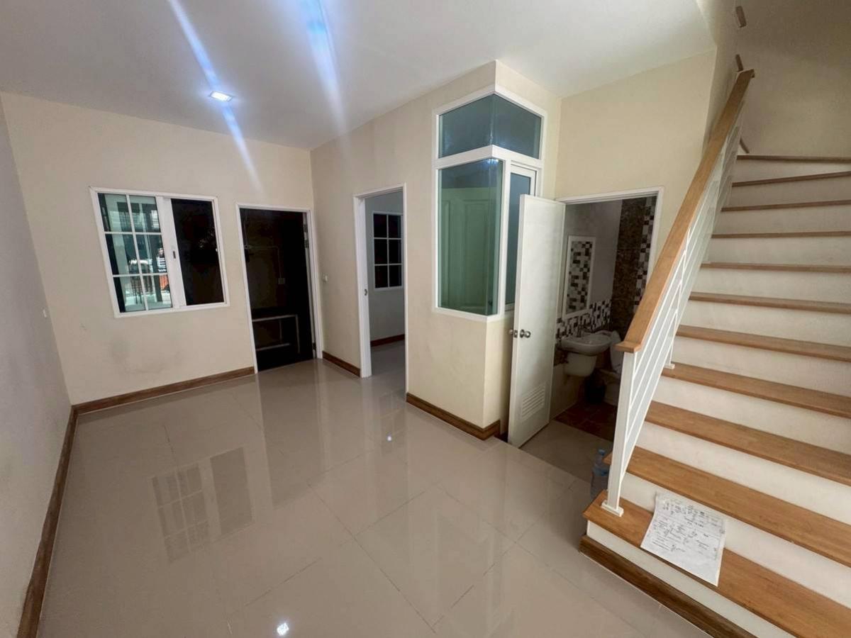 ขายทาวน์โฮมวิภาวดี ดอนเมือง หลักสี่ : ขายทาวน์เฮ้าส์/ทาวน์โฮม  โกลเด้น ทาวน์ พหลโยธิน - สะพานใหม่ สายไหม เขต สายไหม กรุงเทพ CX-150673