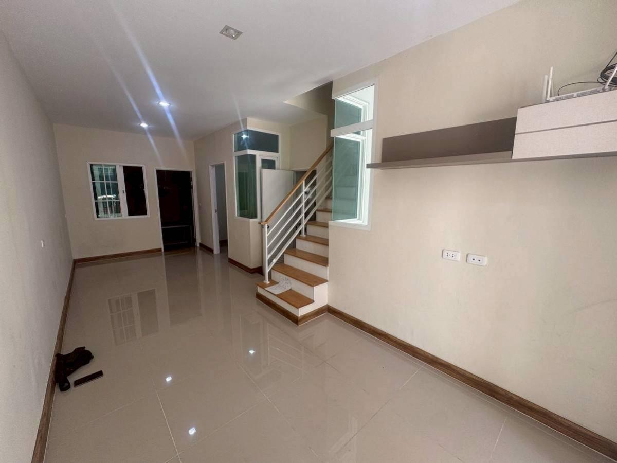 ขายทาวน์โฮมวิภาวดี ดอนเมือง หลักสี่ : ขายทาวน์เฮ้าส์/ทาวน์โฮม  โกลเด้น ทาวน์ พหลโยธิน - สะพานใหม่ สายไหม เขต สายไหม กรุงเทพ CX-150673