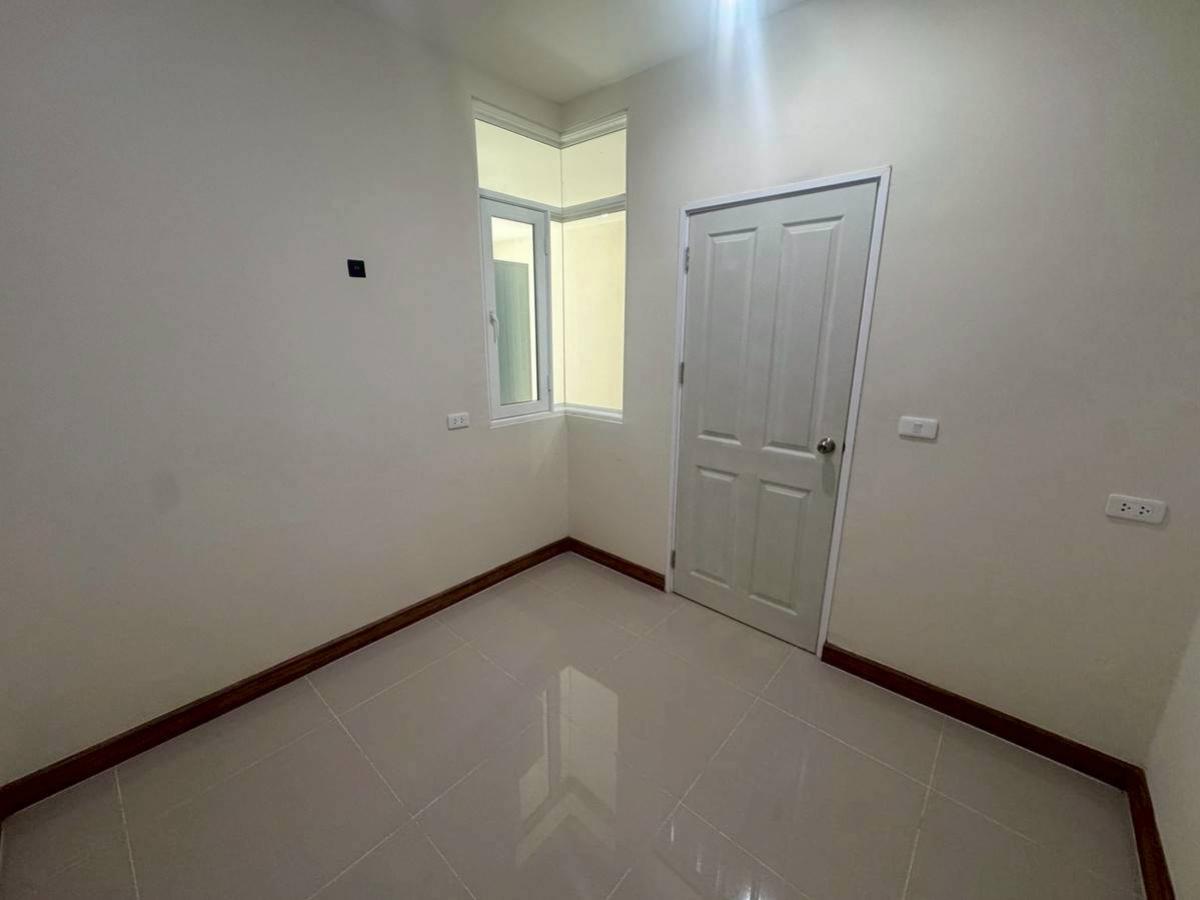 ขายทาวน์โฮมวิภาวดี ดอนเมือง หลักสี่ : ขายทาวน์เฮ้าส์/ทาวน์โฮม  โกลเด้น ทาวน์ พหลโยธิน - สะพานใหม่ สายไหม เขต สายไหม กรุงเทพ CX-150673