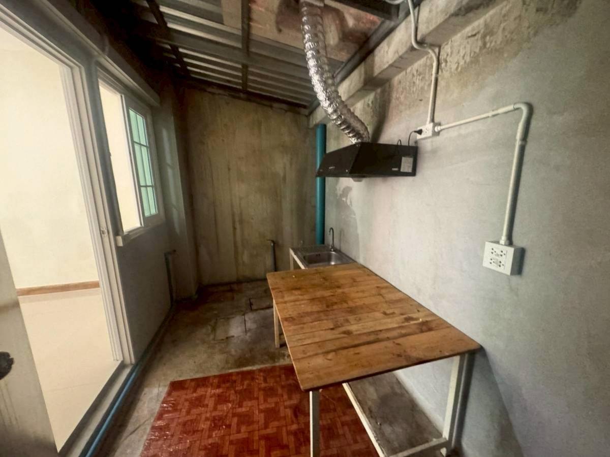 ขายทาวน์โฮมวิภาวดี ดอนเมือง หลักสี่ : ขายทาวน์เฮ้าส์/ทาวน์โฮม  โกลเด้น ทาวน์ พหลโยธิน - สะพานใหม่ สายไหม เขต สายไหม กรุงเทพ CX-150673