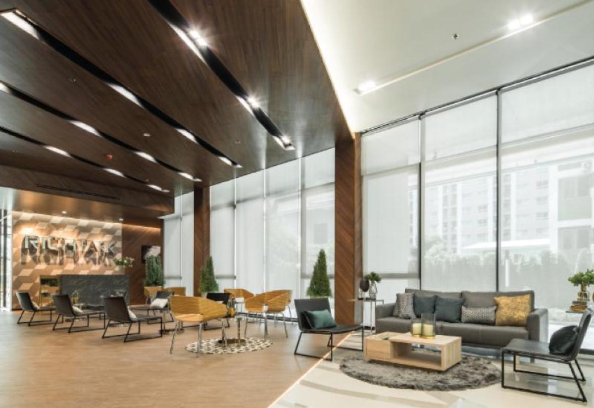 ขายคอนโดพัฒนาการ ศรีนครินทร์ : ขายคอนโด  ริชพาร์ค @ ทริปเปิ้ล สเตชั่น ARL-หัวหมาก สวนหลวง เขต สวนหลวง กรุงเทพ CX-150440