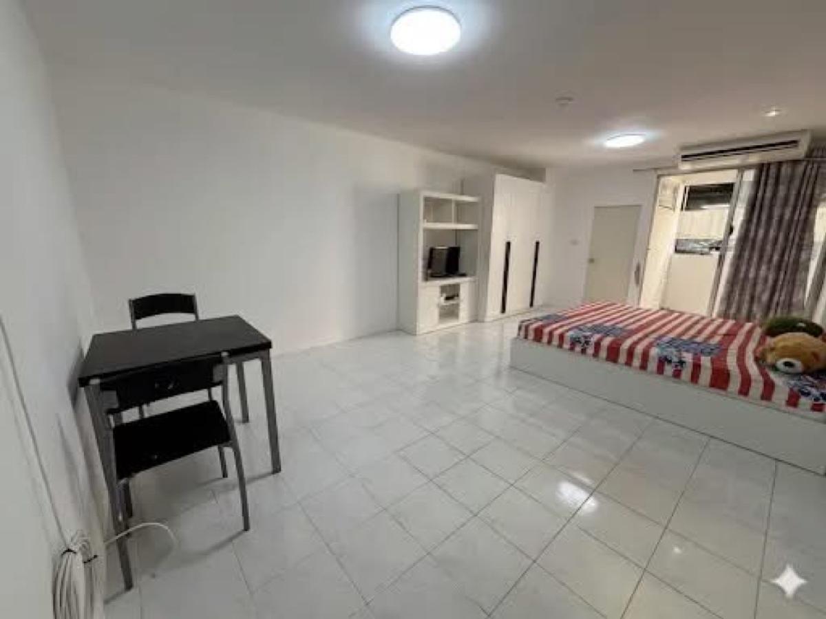 ขายคอนโดสะพานควาย จตุจักร : ขายคอนโด  รอยัลทาวเวอร์ 3 สามเสนใน เขต พญาไท กรุงเทพ CX-150999