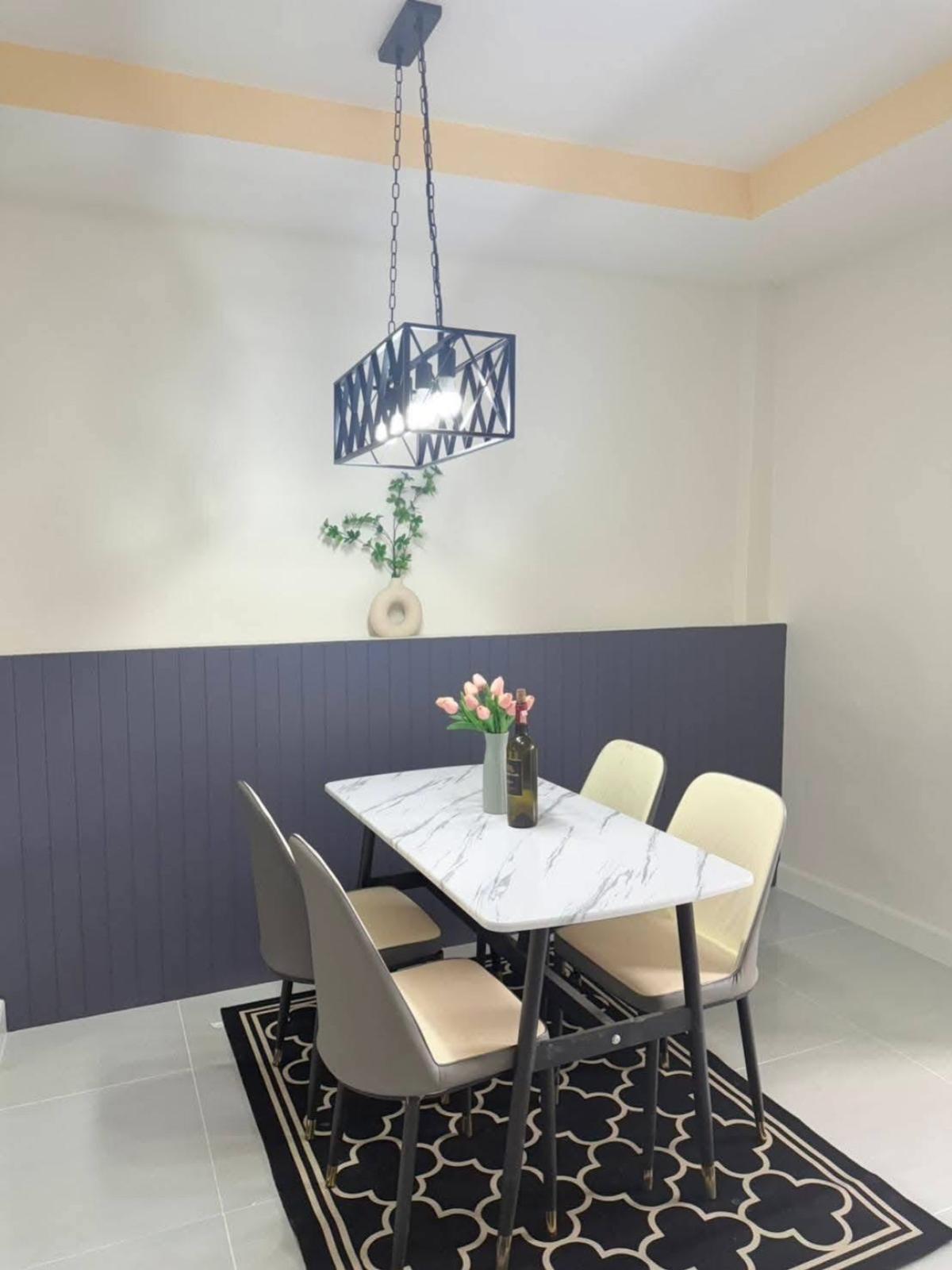 ขายทาวน์โฮมนวมินทร์ รามอินทรา : ขายทาวน์เฮ้าส์/ทาวน์โฮม  ศรีธราวรรณ รีโนเวทใหม่ สายไหม เขต สายไหม กรุงเทพ CX-150965