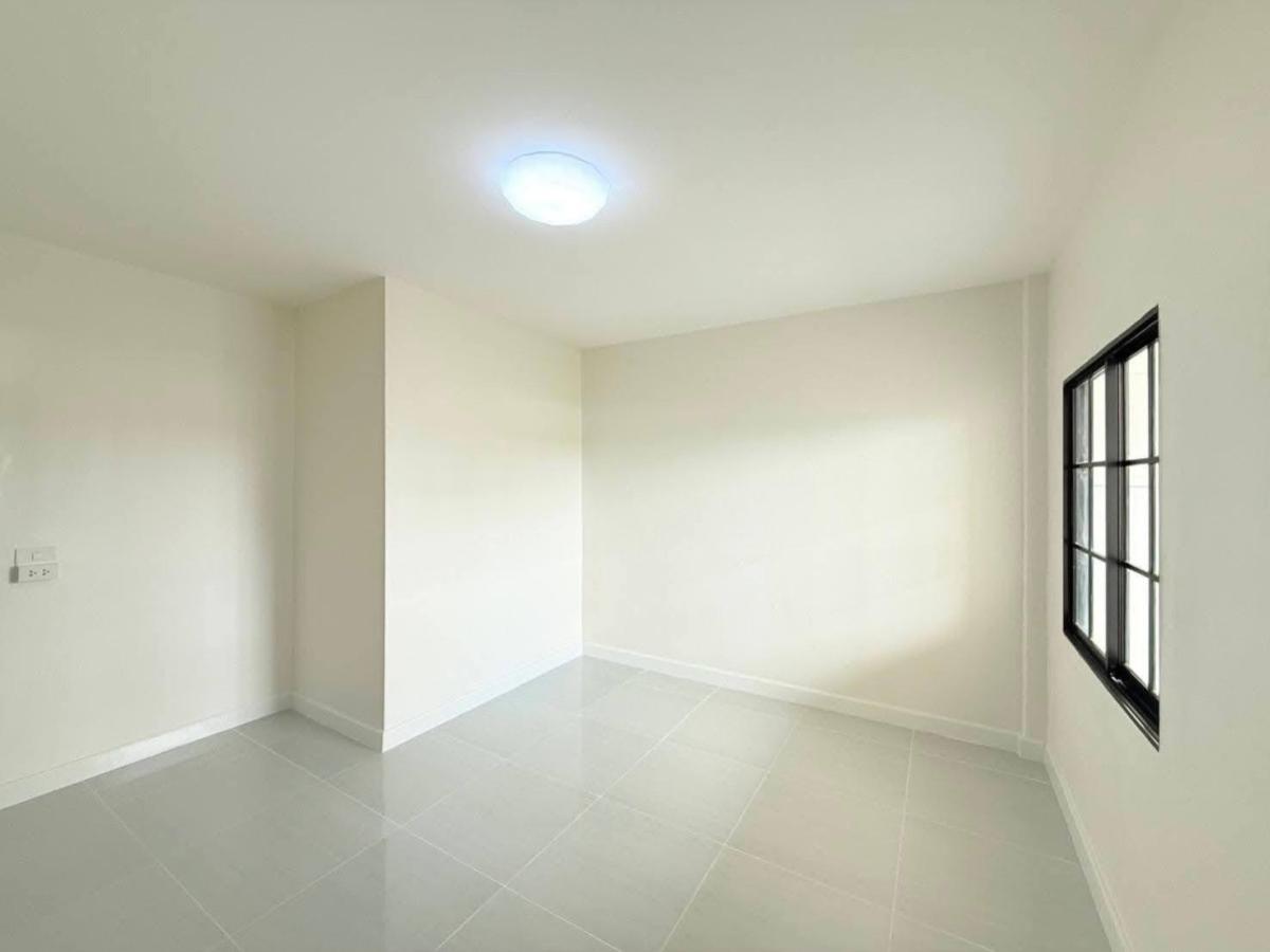 ขายทาวน์โฮมนวมินทร์ รามอินทรา : ขายทาวน์เฮ้าส์/ทาวน์โฮม  ศรีธราวรรณ รีโนเวทใหม่ สายไหม เขต สายไหม กรุงเทพ CX-150965