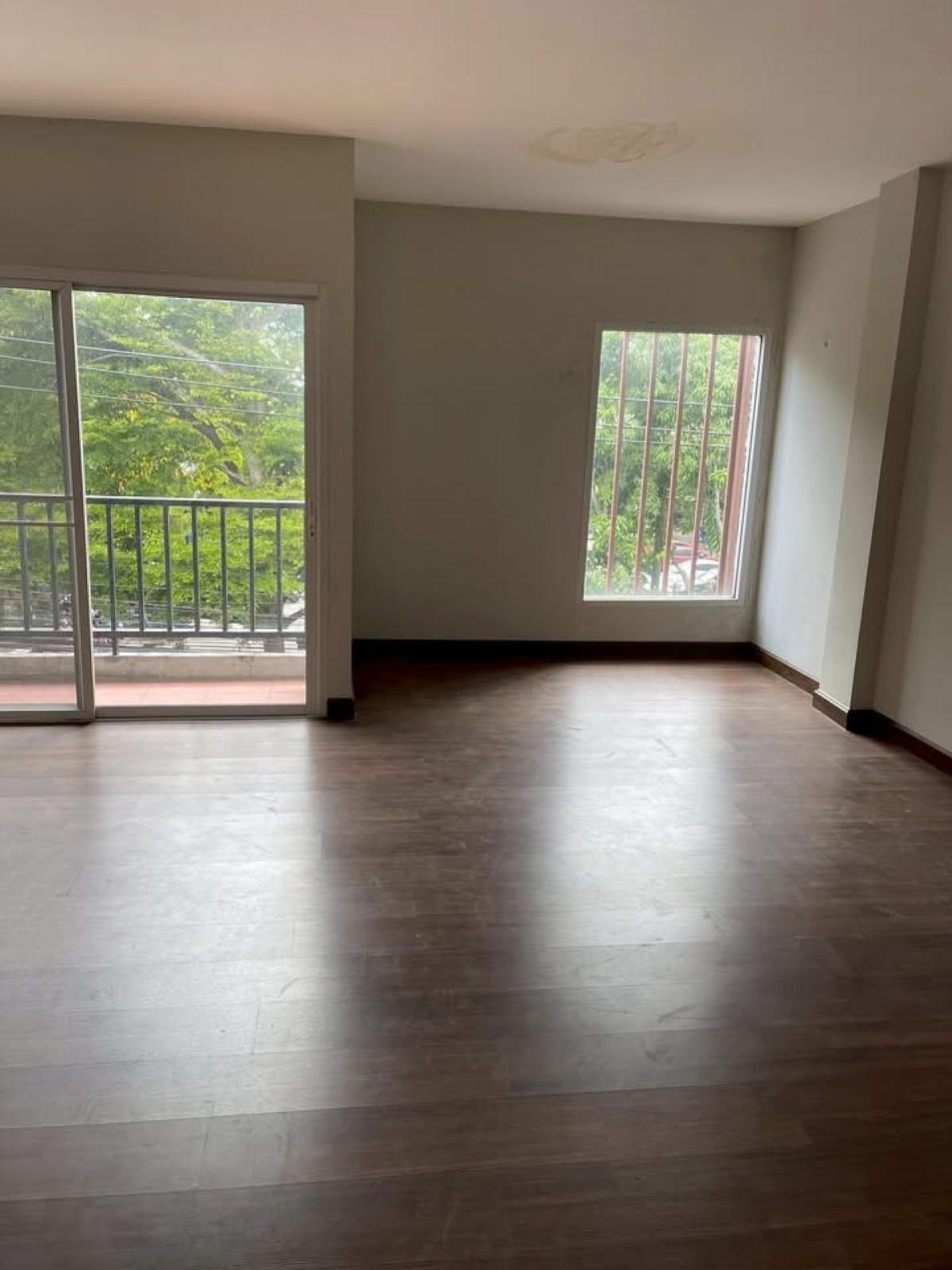 ขายโฮมออฟฟิศบางแค เพชรเกษม : ขายโฮมออฟฟิส 3 ชั้น ทำเลดี เพชรเกษม 110 หนองค้างพลู เขต หนองแขม กรุงเทพ CX-150966