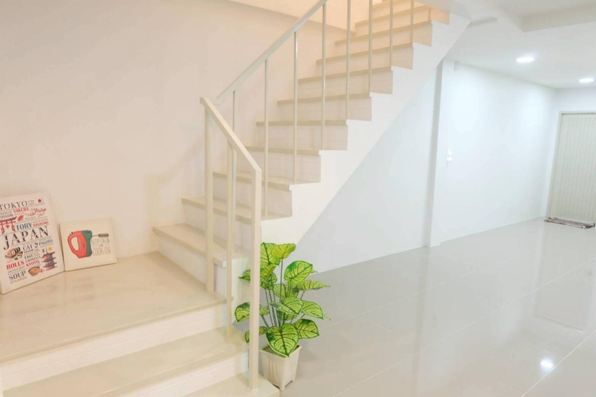 ขายทาวน์โฮมสมุทรปราการ สำโรง : ขายทาวน์เฮ้าส์/ทาวน์โฮม  สินวงศ์ รีโนเวทใหม่ เทพารักษ์ เมืองสมุทรปราการ สมุทรปราการ CX-150820