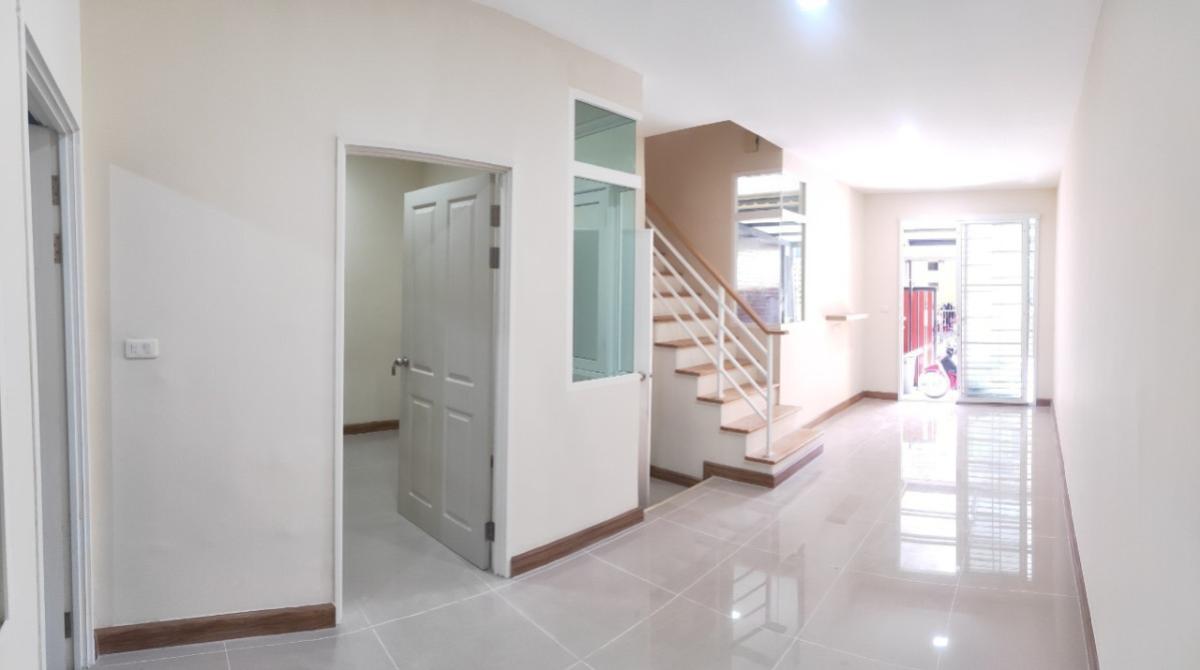 ขายทาวน์โฮมพัฒนาการ ศรีนครินทร์ : ขายทาวน์เฮ้าส์/ทาวน์โฮม  โกลเด้น ทาวน์ 2 ศรีนครินทร์ - สุขุมวิท บางเมือง เมืองสมุทรปราการ สมุทรปราการ CX-150528