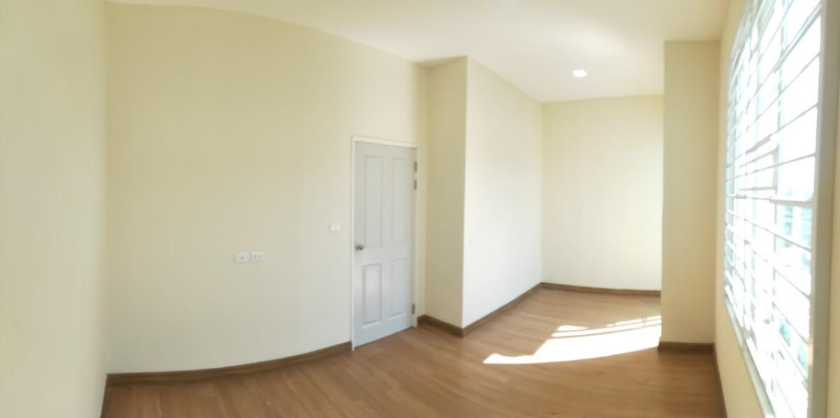 ขายทาวน์โฮมพัฒนาการ ศรีนครินทร์ : ขายทาวน์เฮ้าส์/ทาวน์โฮม  โกลเด้น ทาวน์ 2 ศรีนครินทร์ - สุขุมวิท บางเมือง เมืองสมุทรปราการ สมุทรปราการ CX-150528