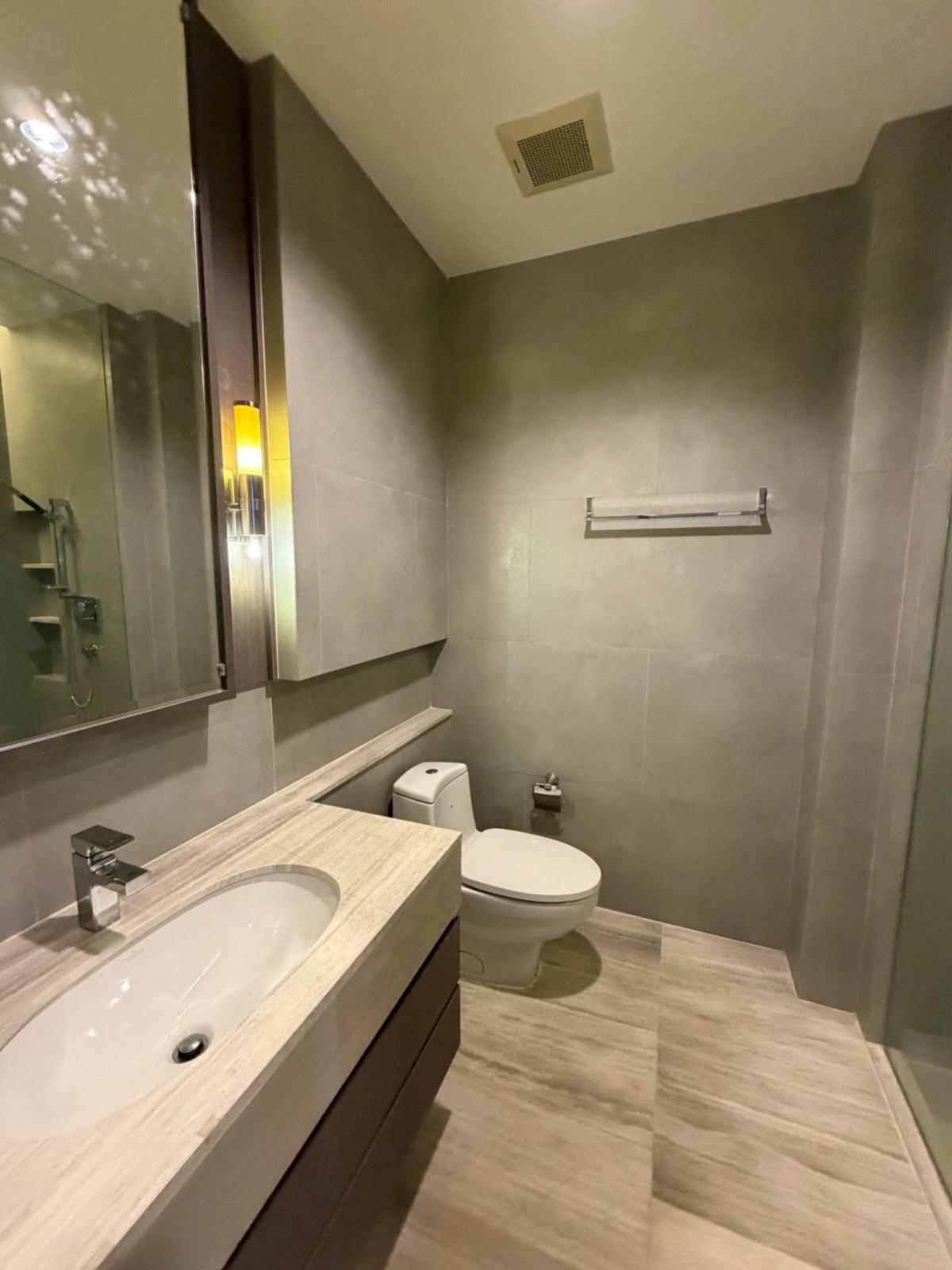 ขายคอนโดสาทร นราธิวาส : ขายคอนโด  เดอะ ดิโพลแมท สาทร ชั้นสูง BTS-สุรศักดิ์ สีลม เขต บางรัก กรุงเทพ CX-150490