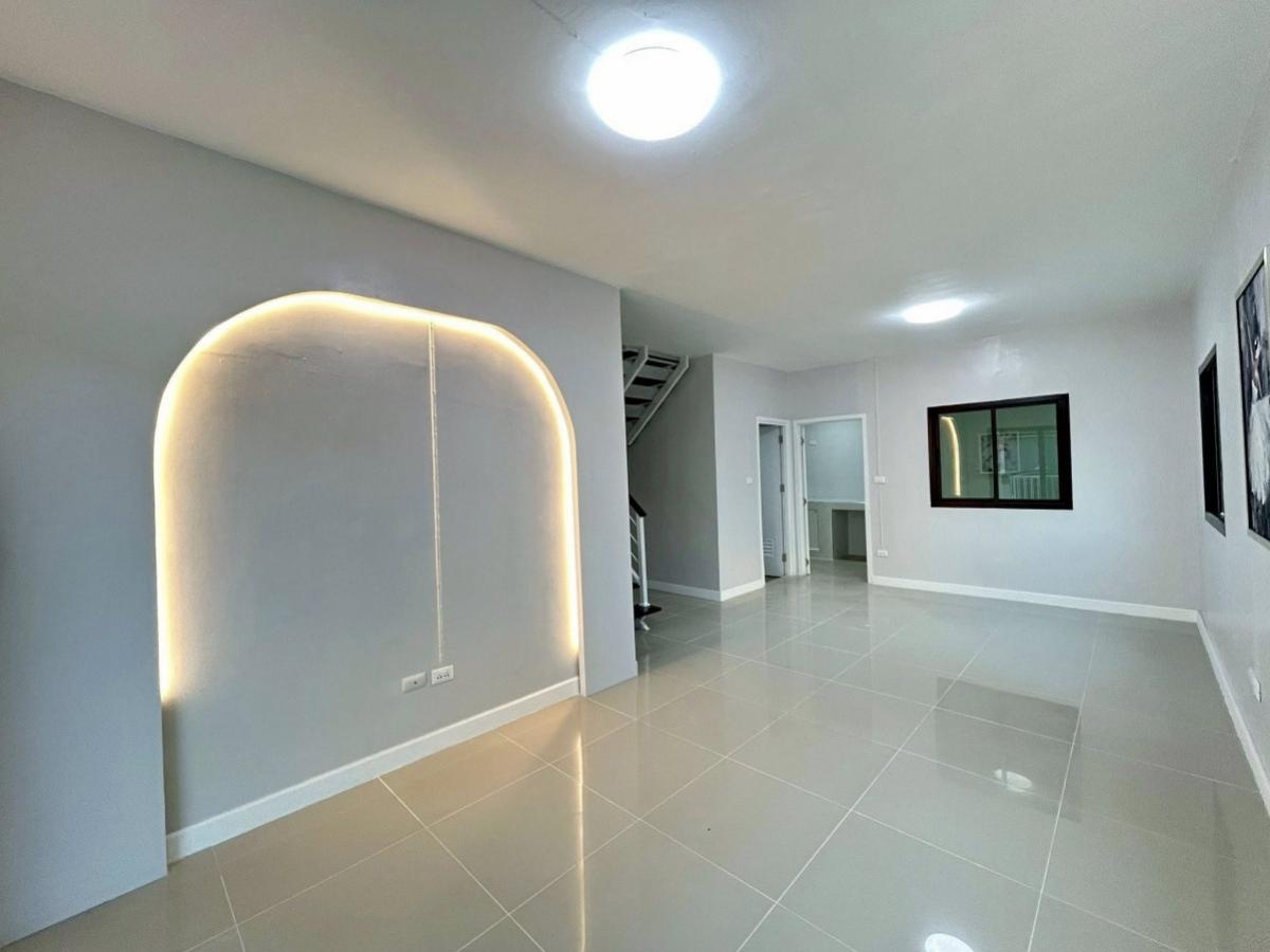 ขายทาวน์โฮมปทุมธานี รังสิต ธรรมศาสตร์ : ขายบ้านพฤกษา 64/2 รังสิต-คลอง 3 ห้องมุม รีโนเวทใหม่ คลองสาม คลองหลวง ปทุมธานี CX-150728