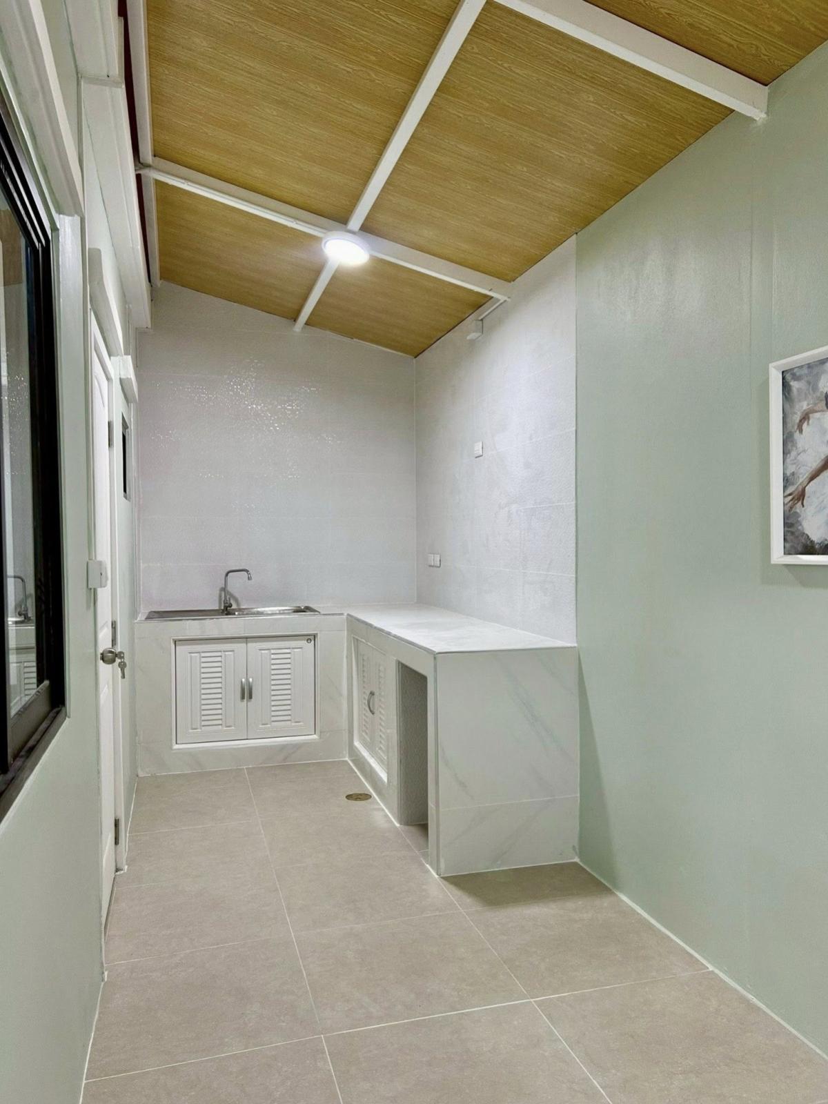 ขายทาวน์โฮมปทุมธานี รังสิต ธรรมศาสตร์ : ขายบ้านพฤกษา 64/2 รังสิต-คลอง 3 ห้องมุม รีโนเวทใหม่ คลองสาม คลองหลวง ปทุมธานี CX-150728