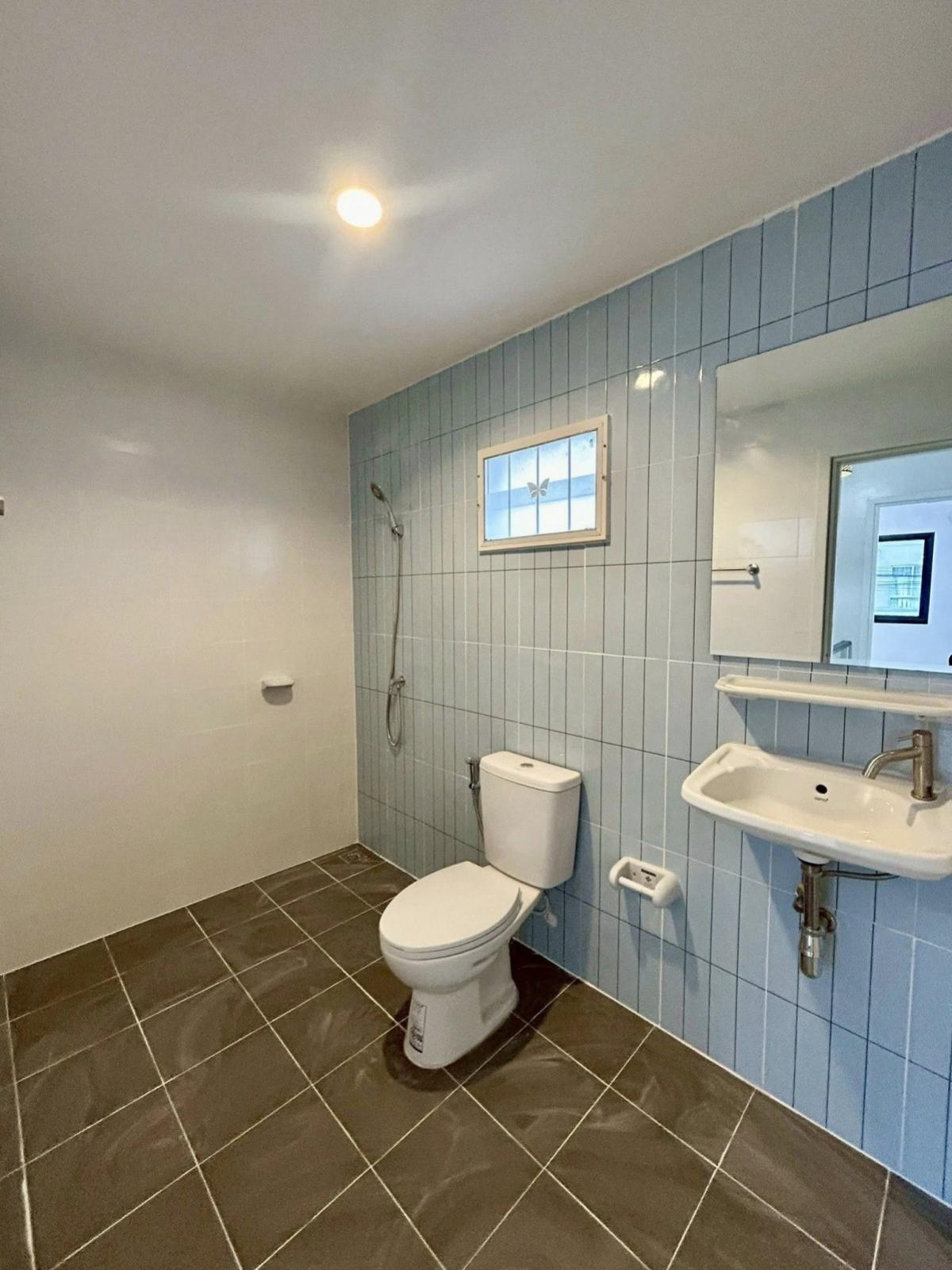 ขายทาวน์โฮมปทุมธานี รังสิต ธรรมศาสตร์ : ขายบ้านพฤกษา 64/2 รังสิต-คลอง 3 ห้องมุม รีโนเวทใหม่ คลองสาม คลองหลวง ปทุมธานี CX-150728