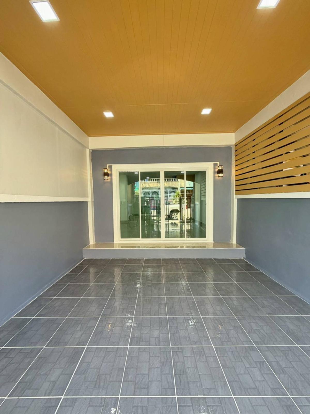 ขายทาวน์โฮมพระราม 5 ราชพฤกษ์ บางกรวย : ขายทาวน์เฮ้าส์/ทาวน์โฮม  บ้านสวนนนท์ 2 รีโนเวทใหม่ บางกร่าง เมืองนนทบุรี นนทบุรี CX-150773