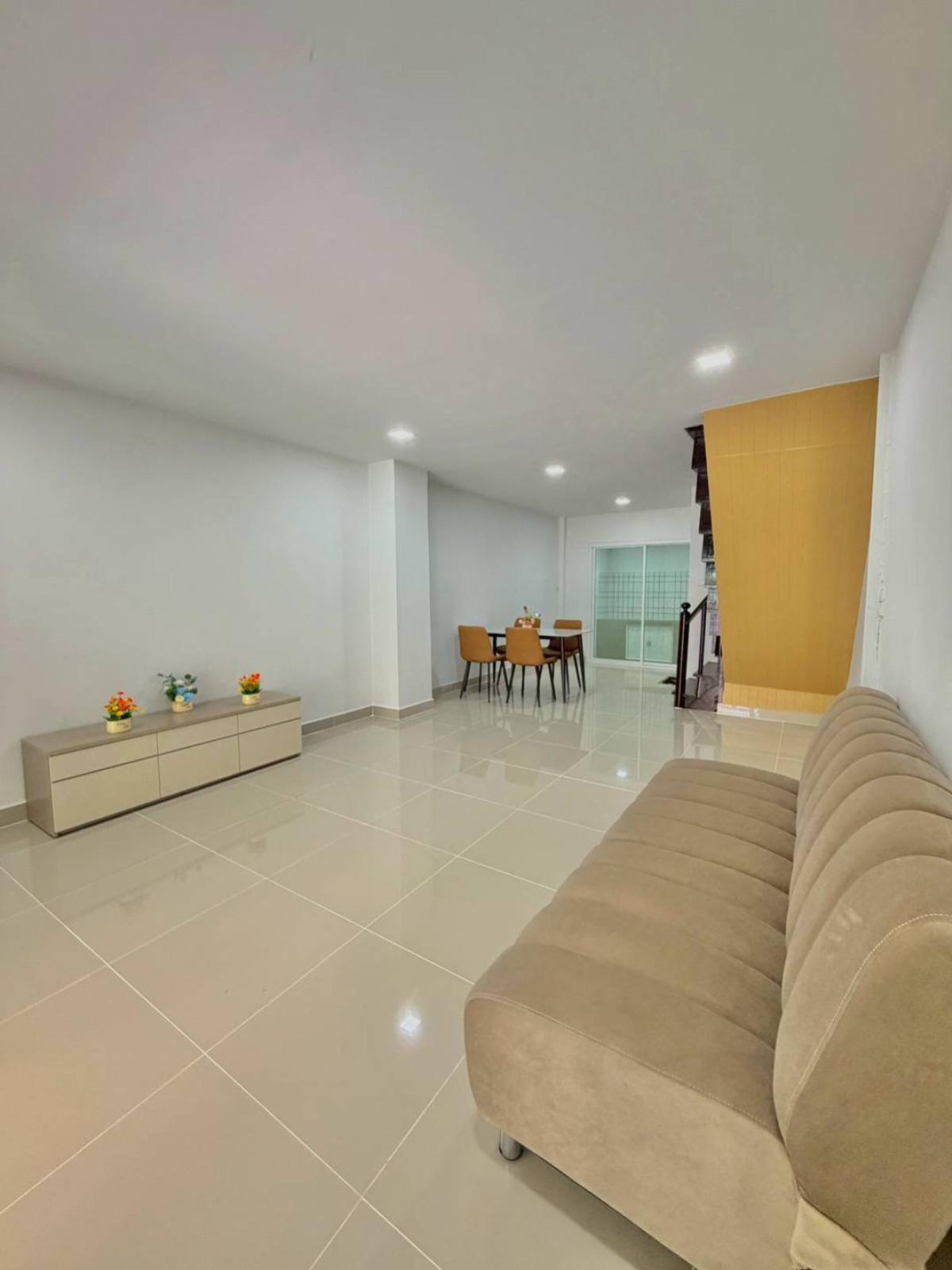 ขายทาวน์โฮมพระราม 5 ราชพฤกษ์ บางกรวย : ขายทาวน์เฮ้าส์/ทาวน์โฮม  บ้านสวนนนท์ 2 รีโนเวทใหม่ บางกร่าง เมืองนนทบุรี นนทบุรี CX-150773