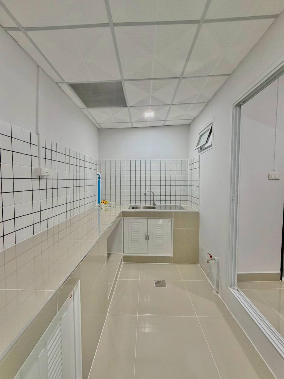 ขายทาวน์โฮมพระราม 5 ราชพฤกษ์ บางกรวย : ขายทาวน์เฮ้าส์/ทาวน์โฮม  บ้านสวนนนท์ 2 รีโนเวทใหม่ บางกร่าง เมืองนนทบุรี นนทบุรี CX-150773